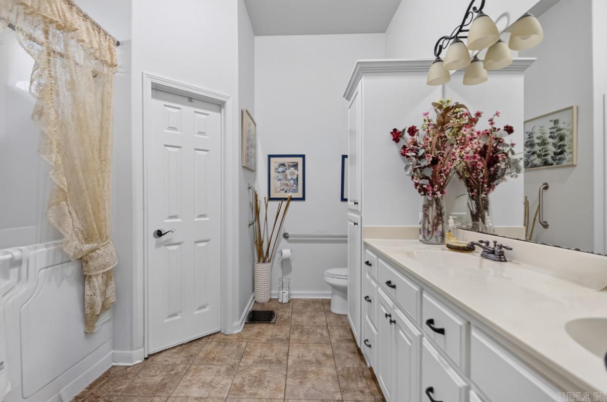 10611 Rockbrook Drive Property Photo 20