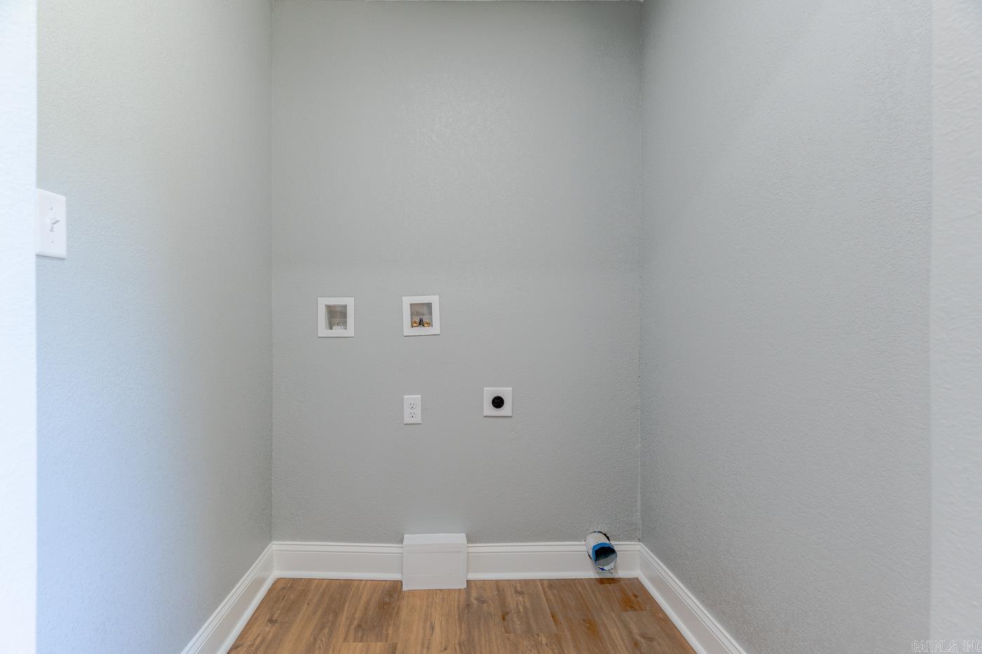 105 School Street Property Photo 22