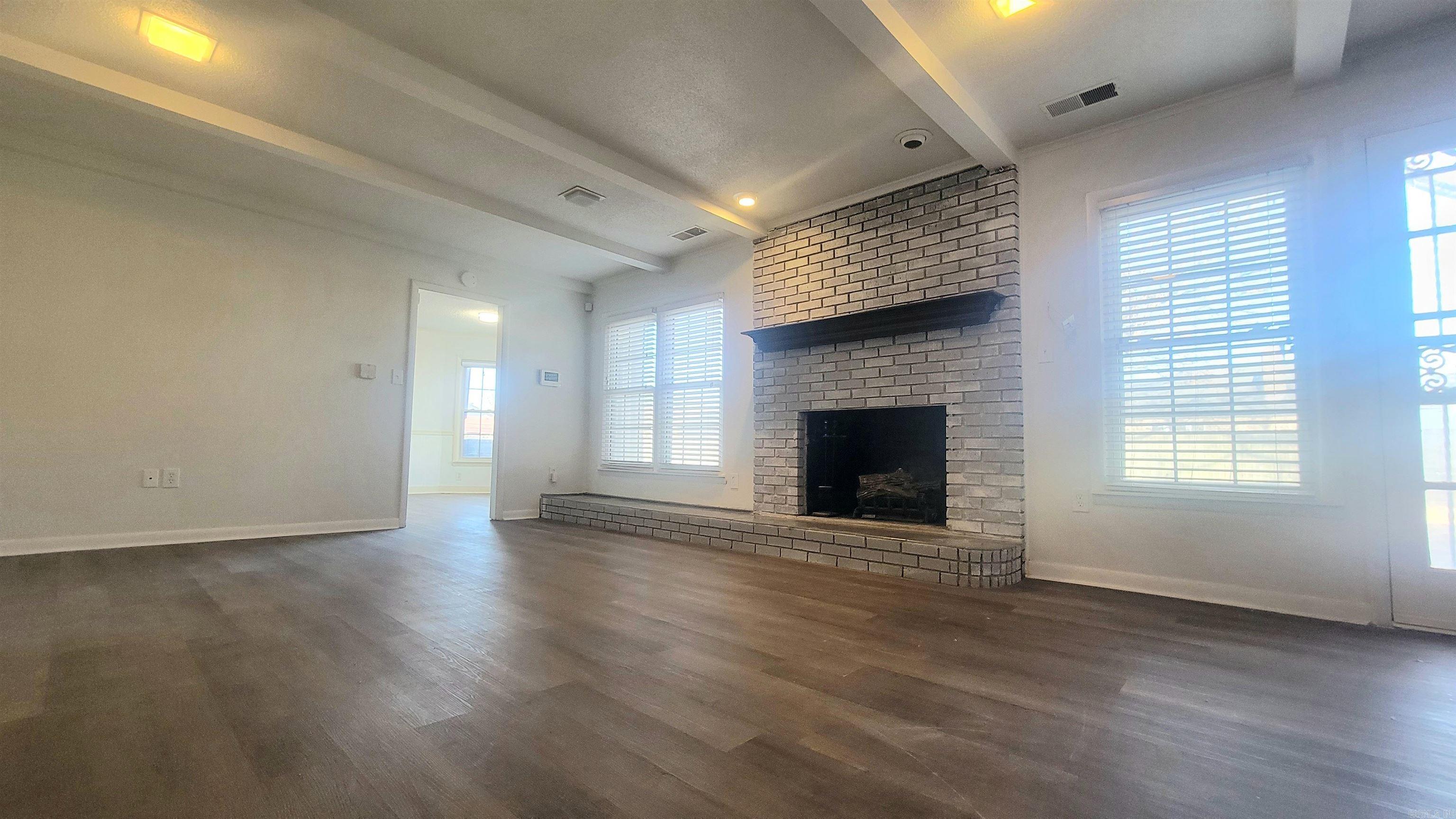 609 Liberty Property Photo 5
