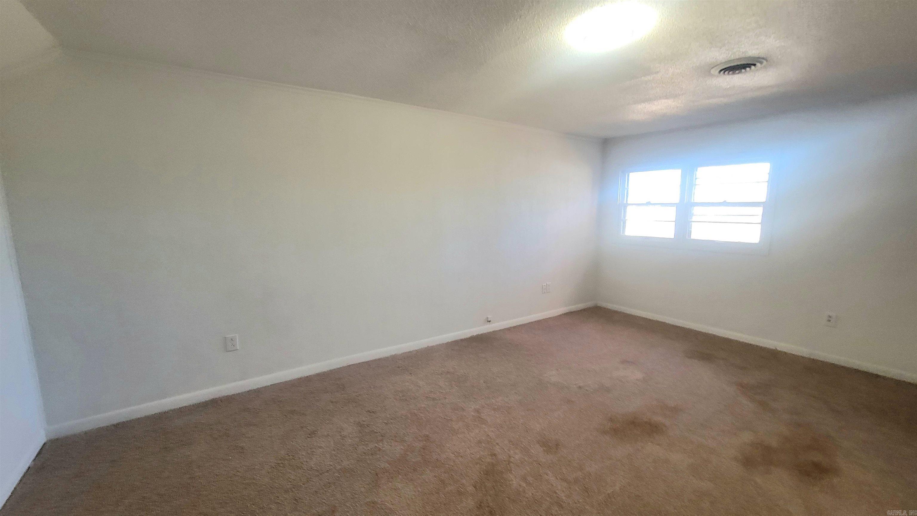 609 Liberty Property Photo 14