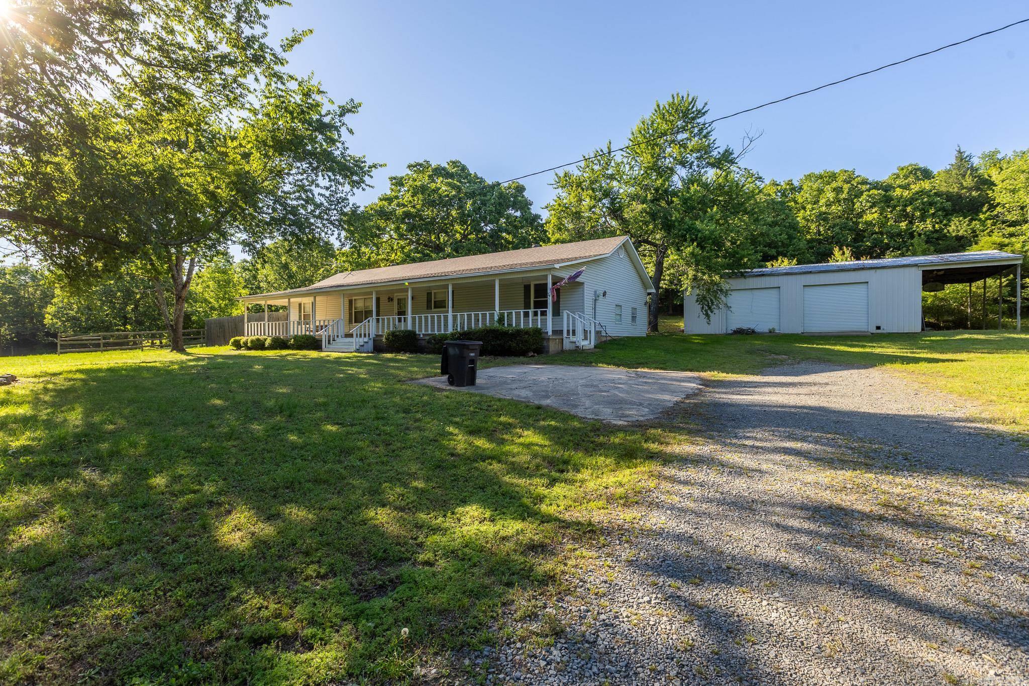 14 Hilltop Lane Property Photo 3