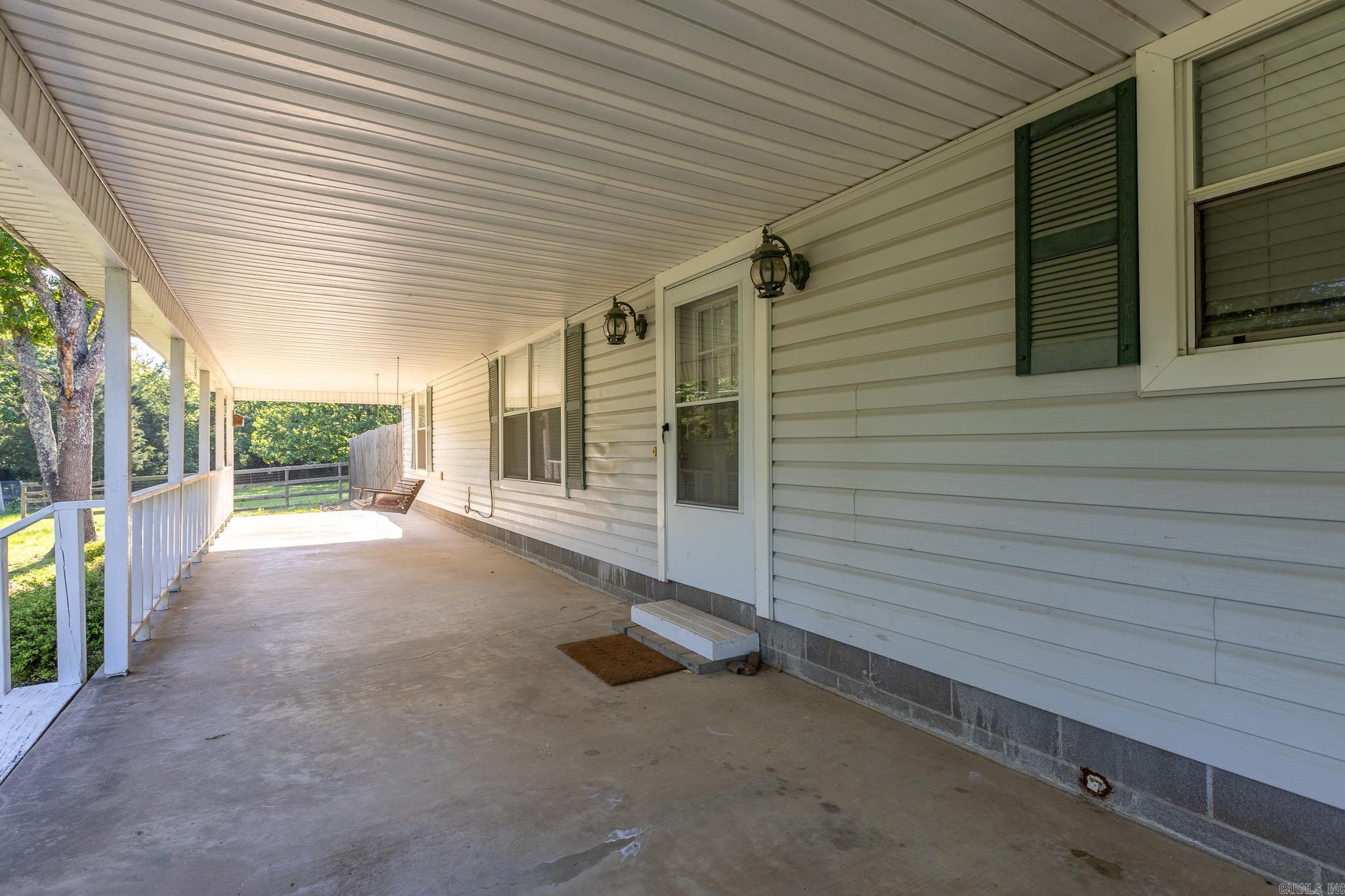 14 Hilltop Lane Property Photo 8