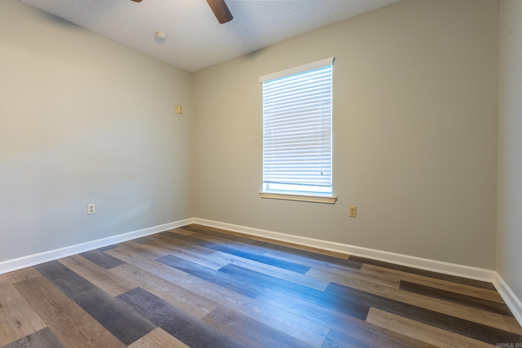 14 Hilltop Lane Property Photo 19