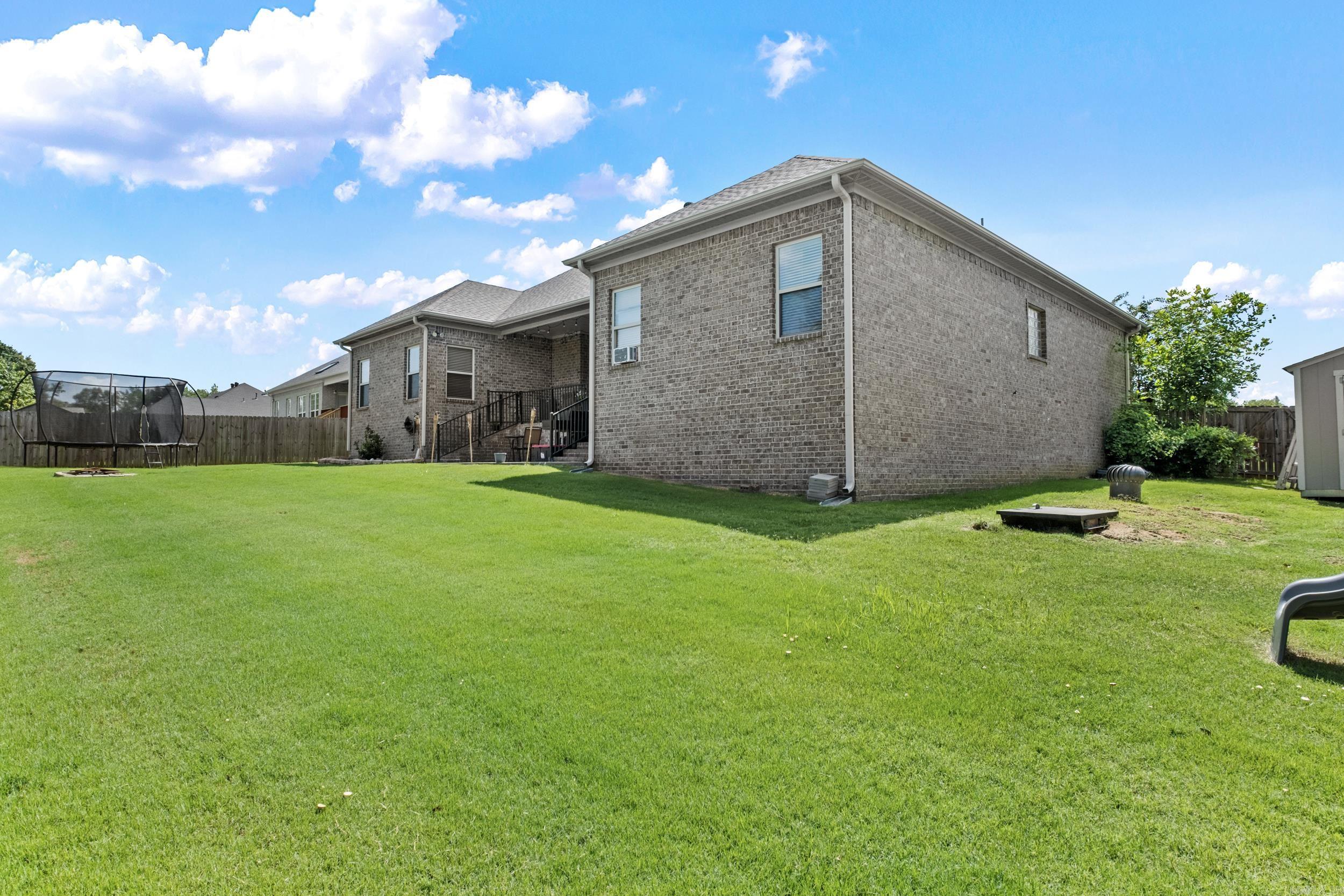 19 Cumberland Dr. Property Photo 40