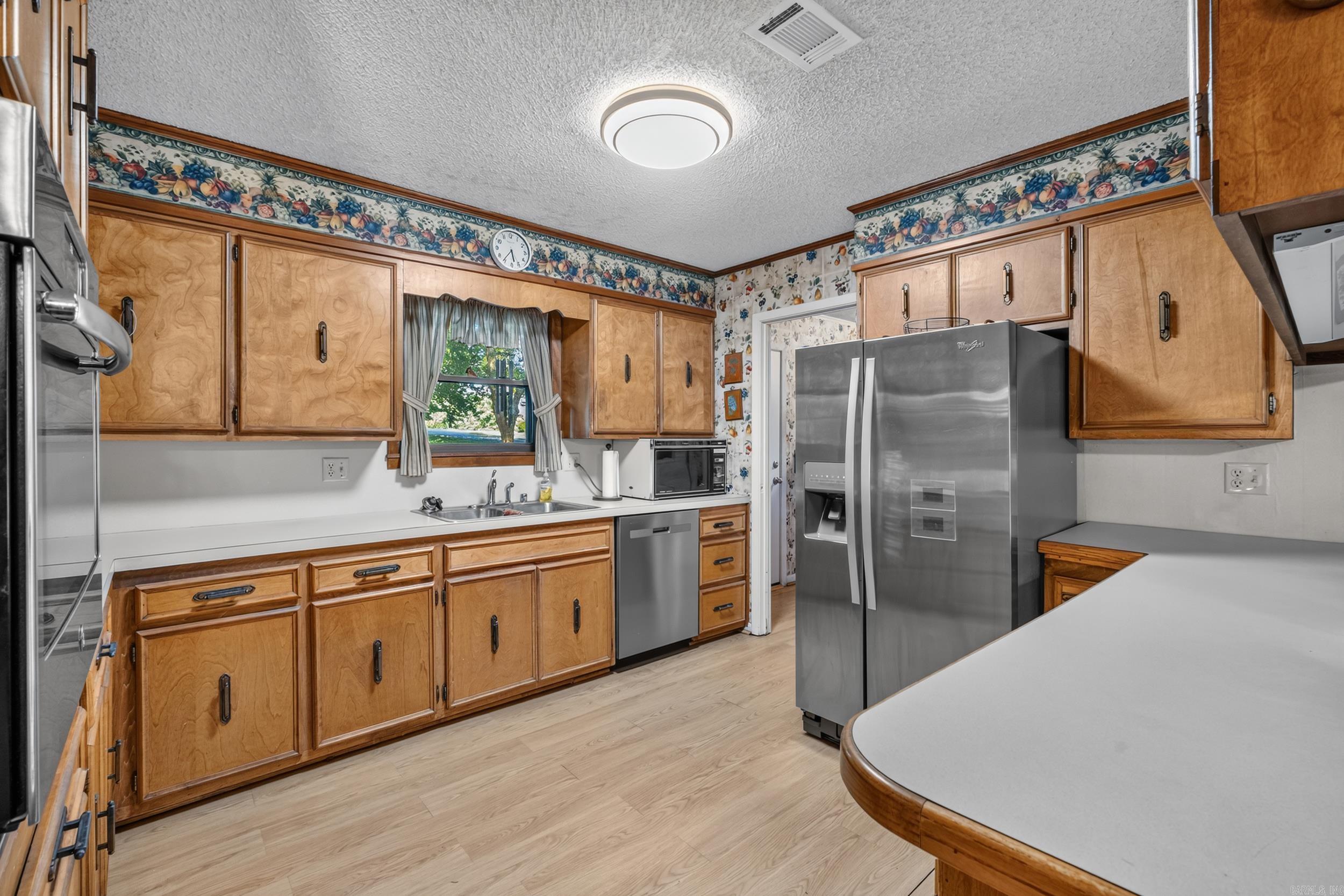 102 Fairway Street Property Photo 10