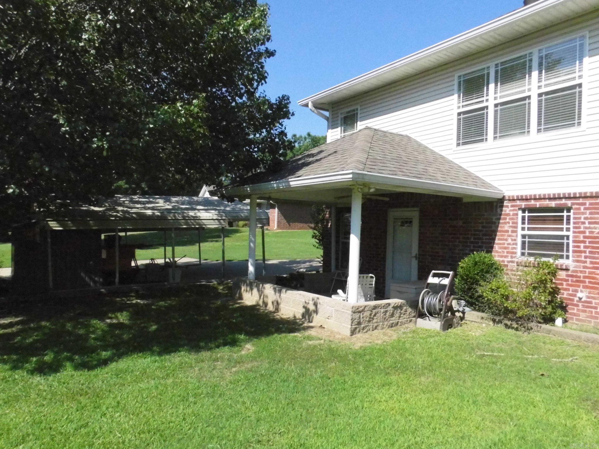 21548 Wild Cherry Lane Property Photo 12