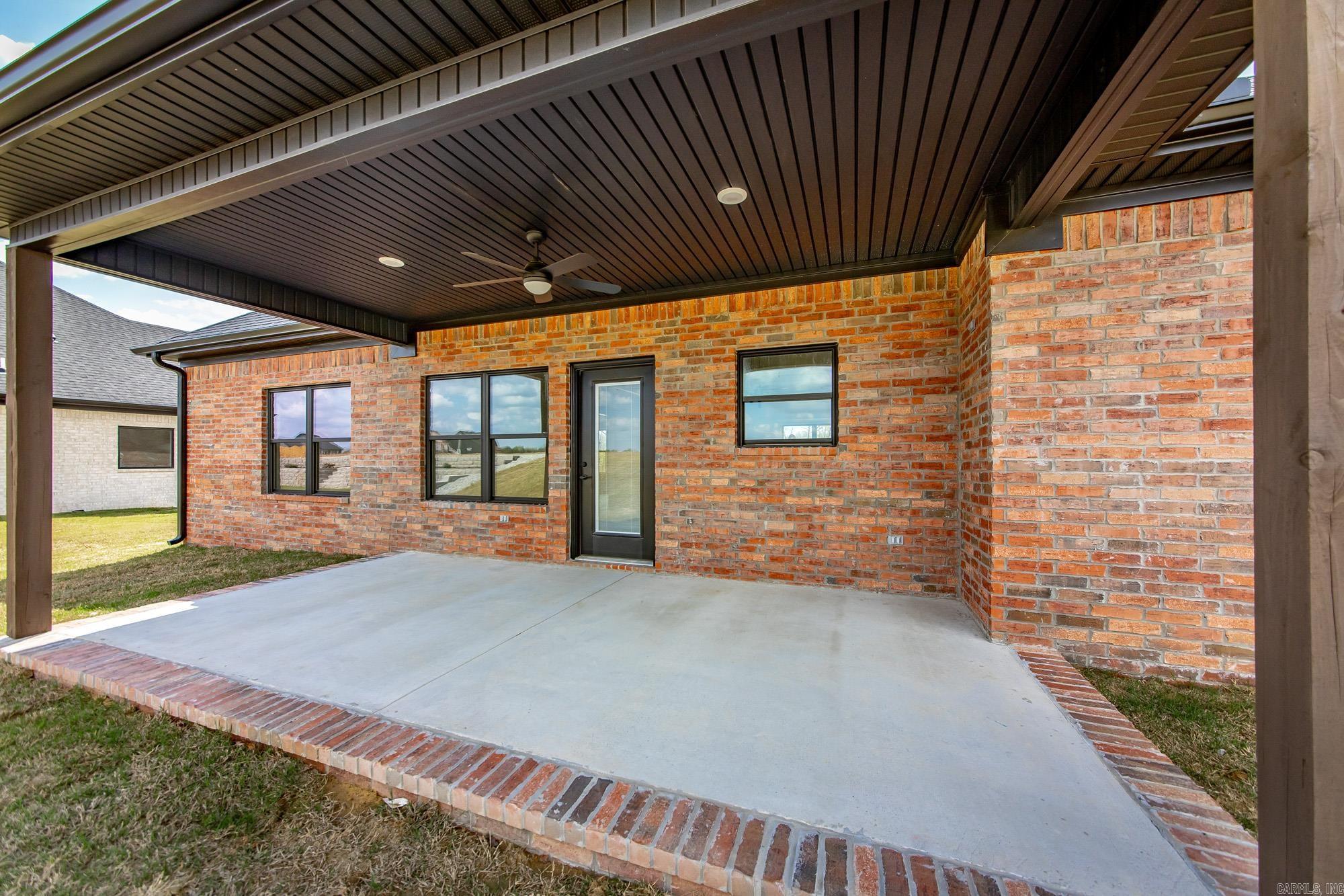 219 Michelle Drive Property Photo 8