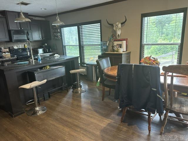 185 Ault Road Property Photo 4