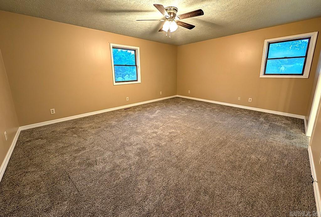 208 Mc 6087 Property Photo 7