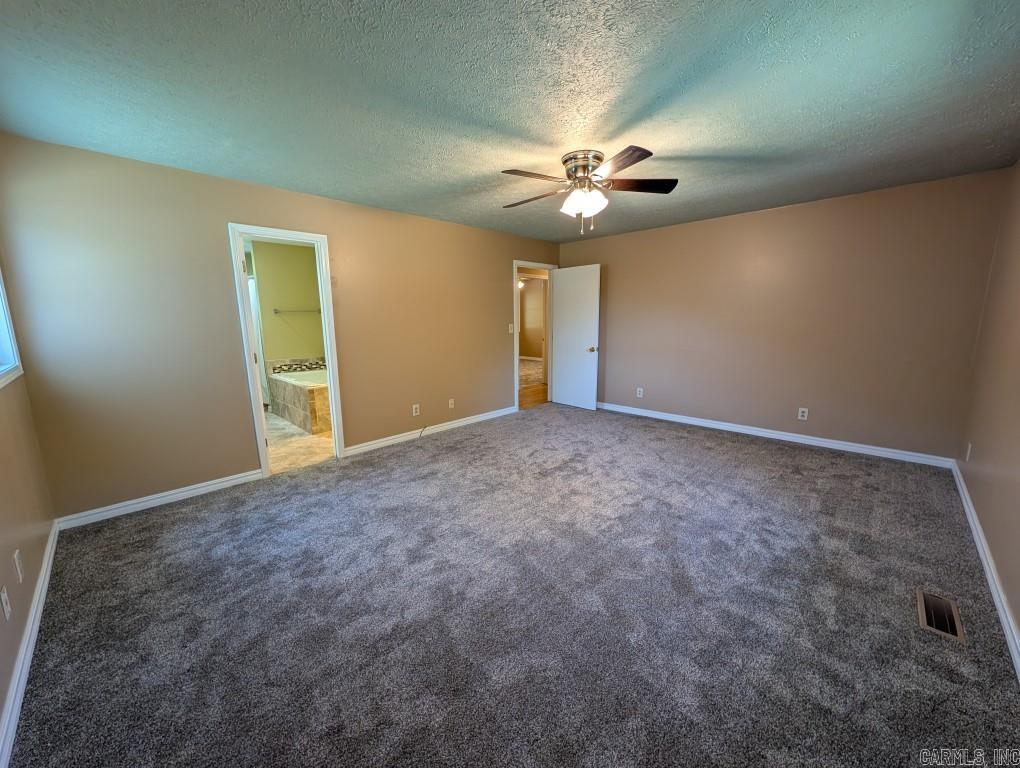 208 Mc 6087 Property Photo 9