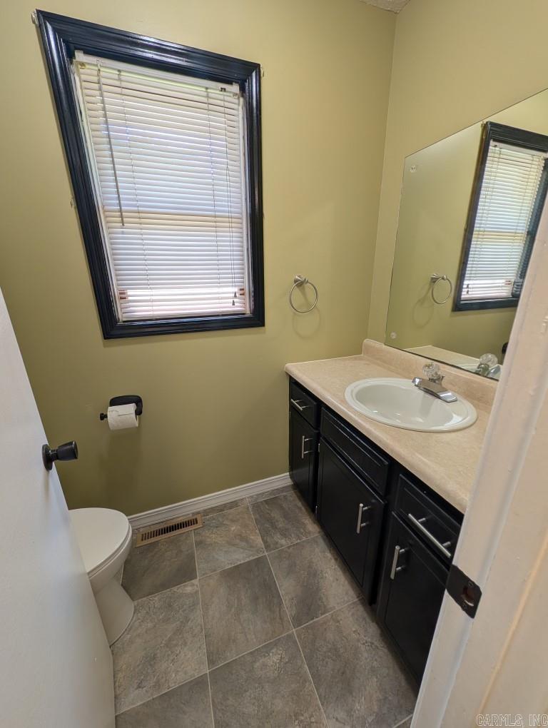 208 Mc 6087 Property Photo 15