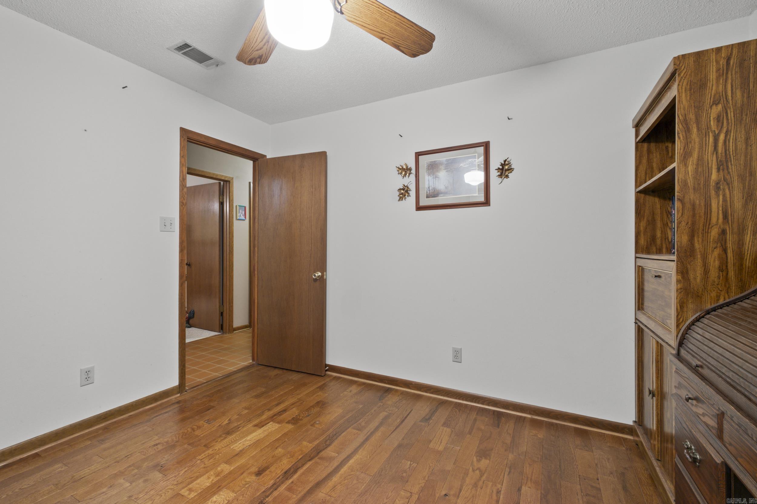775 Spring Valley Rd. Property Photo 20
