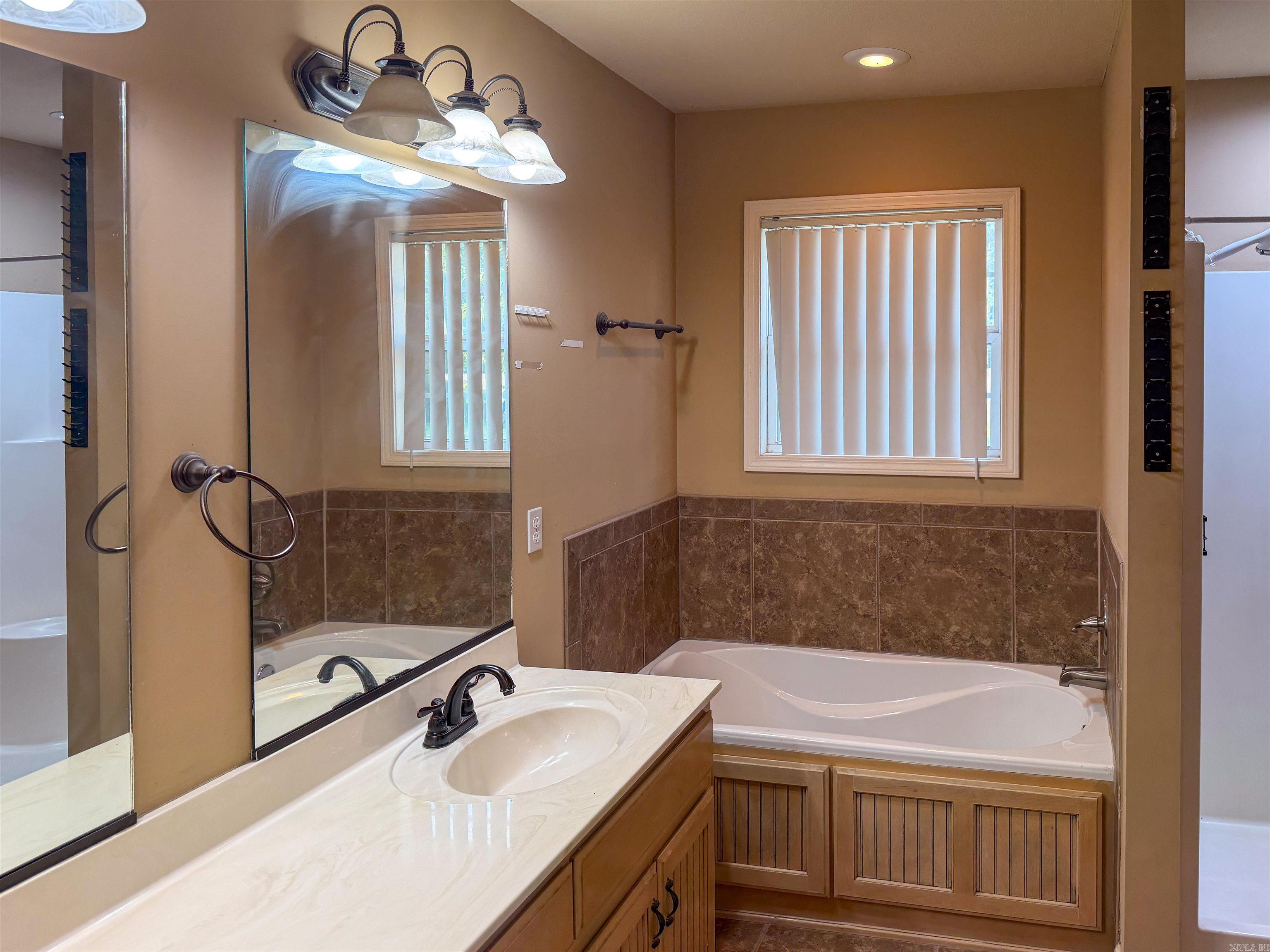 209 Tommy Drive Property Photo 11