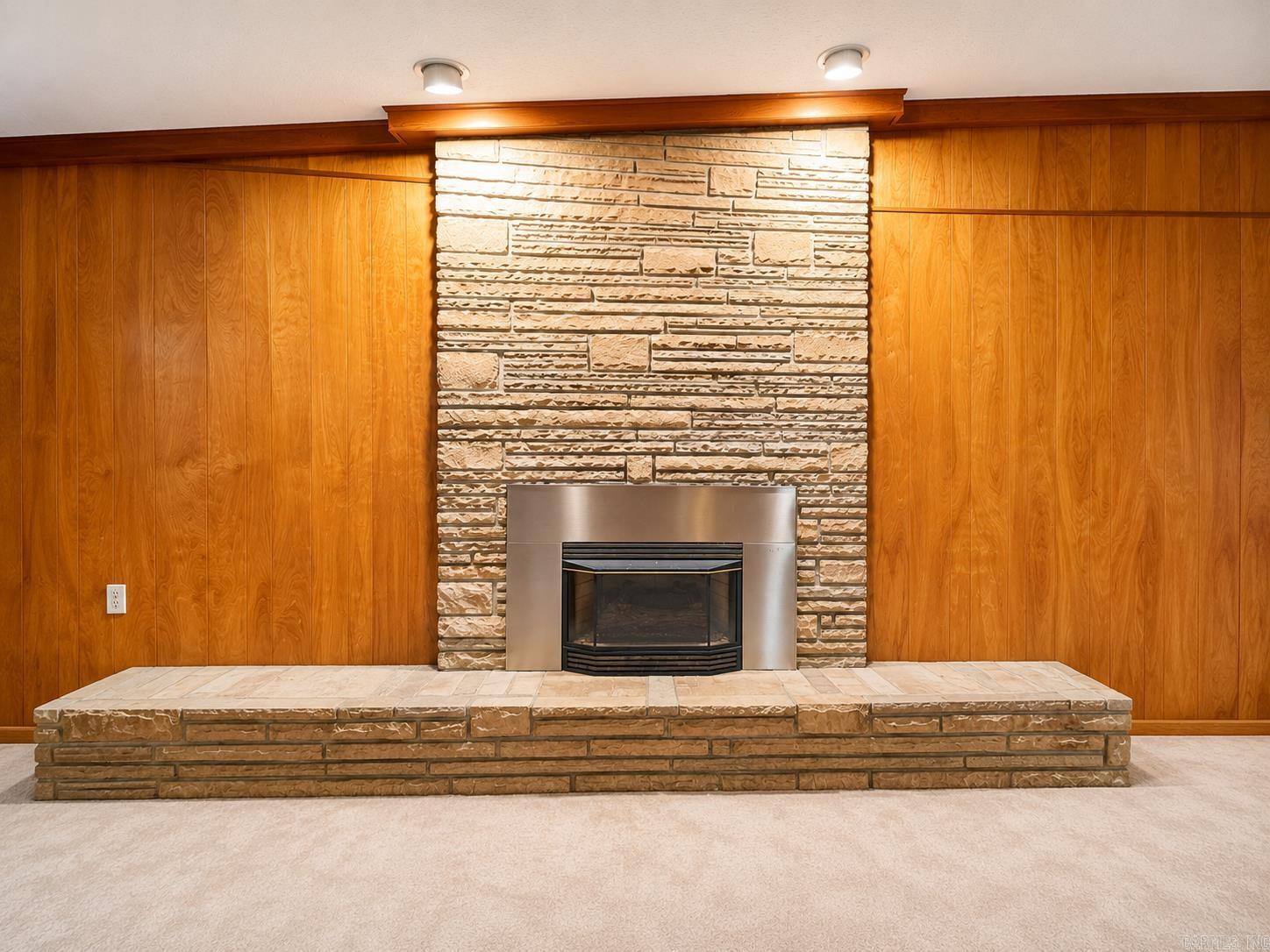 5500 Lakeshore Drive Property Photo 7