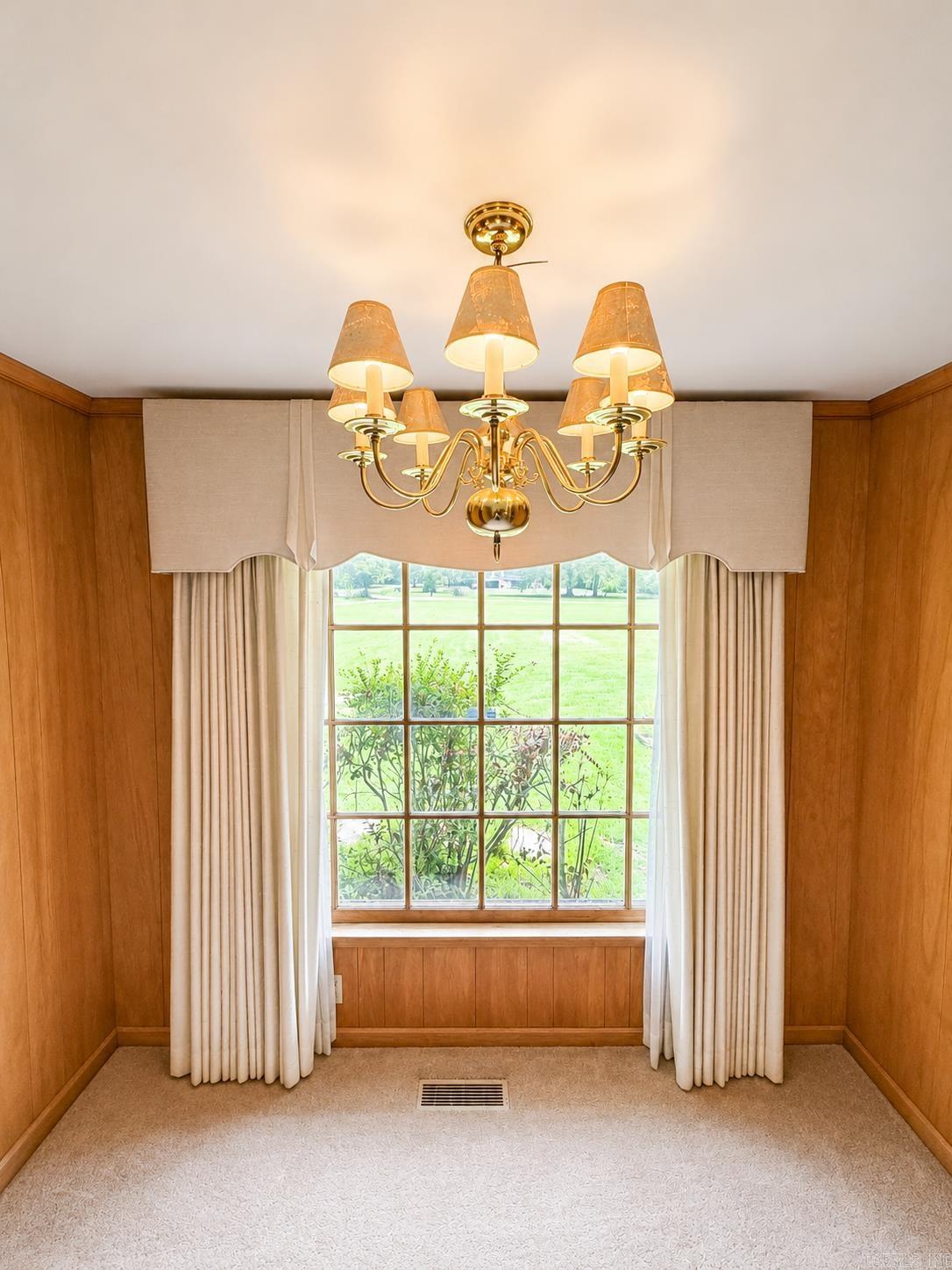 5500 Lakeshore Drive Property Photo 13