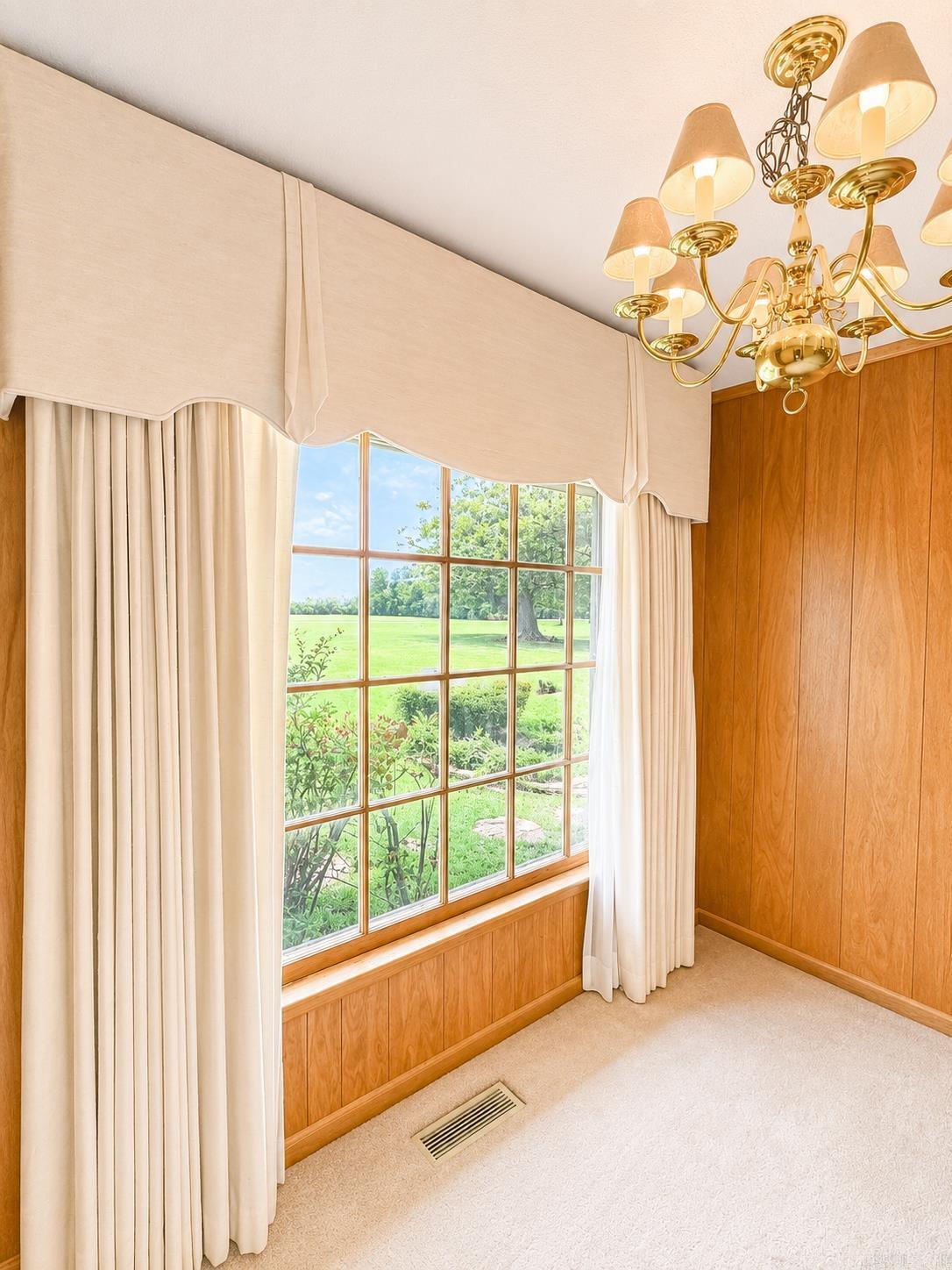 5500 Lakeshore Drive Property Photo 14