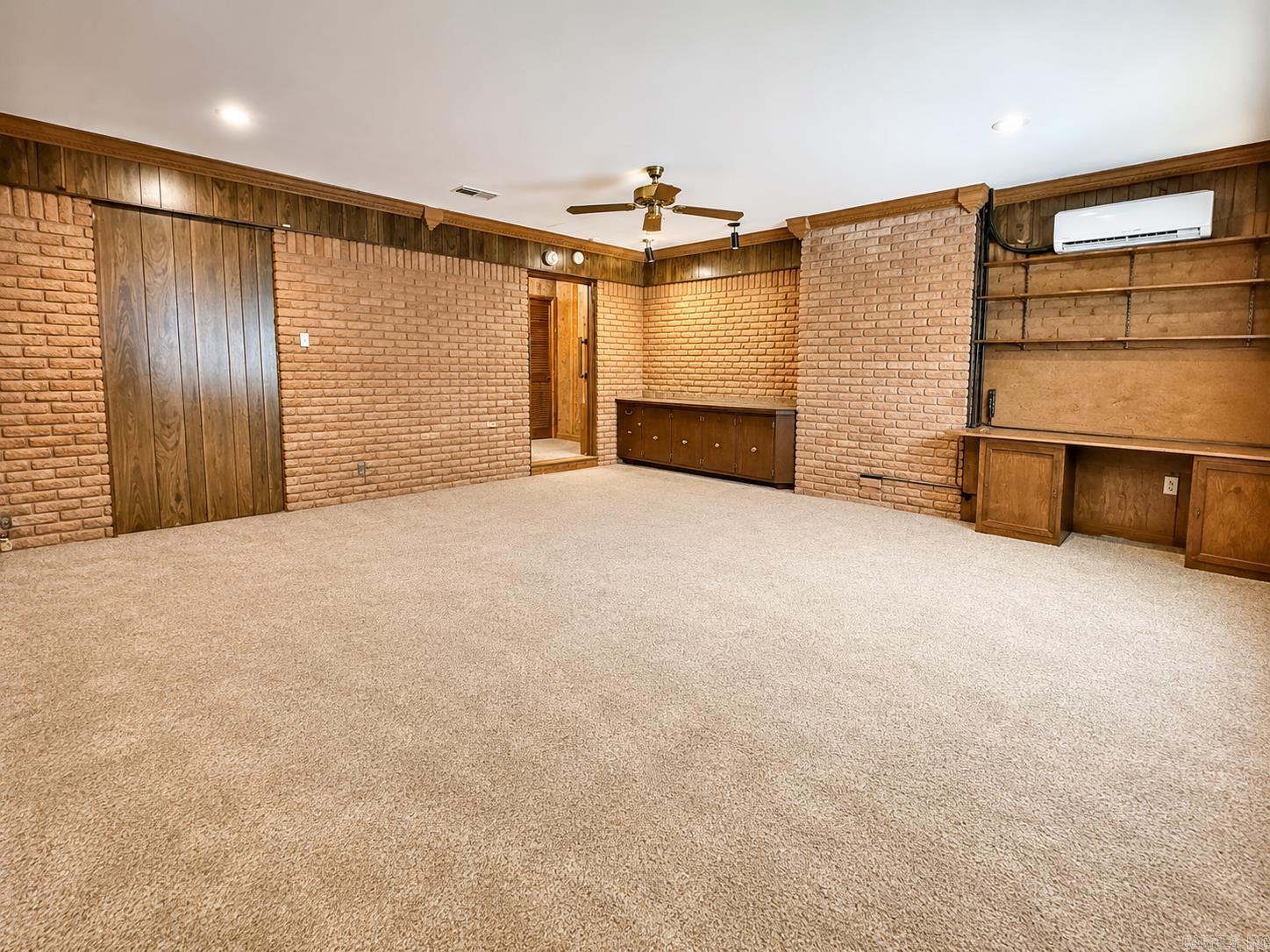 5500 Lakeshore Drive Property Photo 21