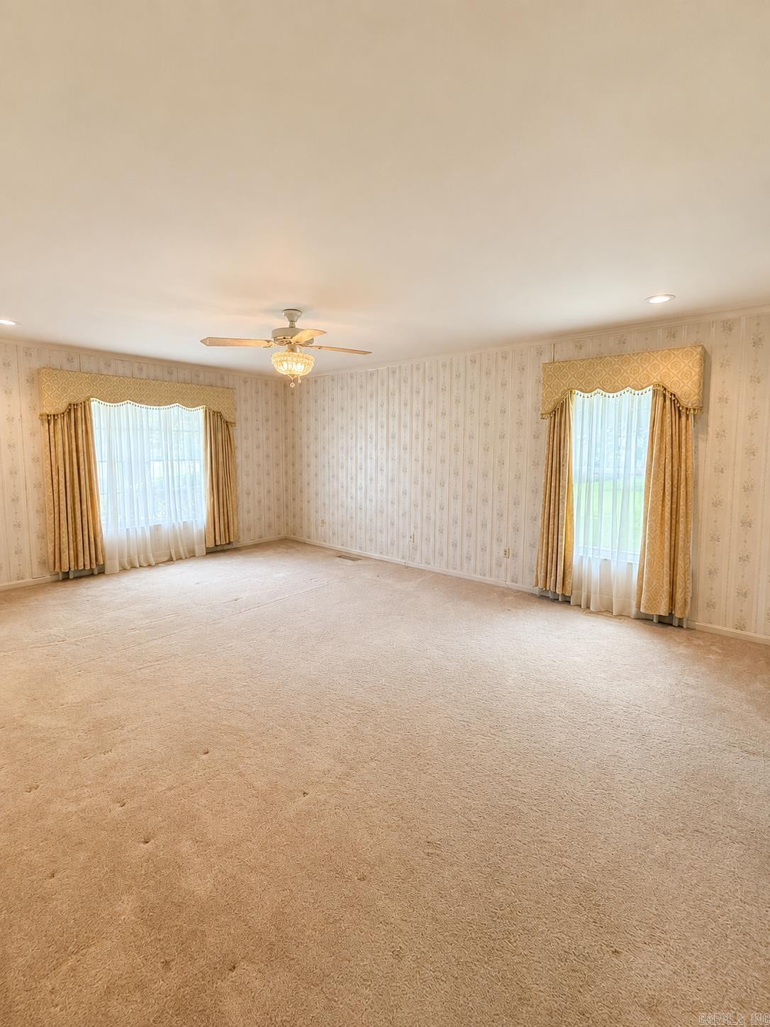 5500 Lakeshore Drive Property Photo 32