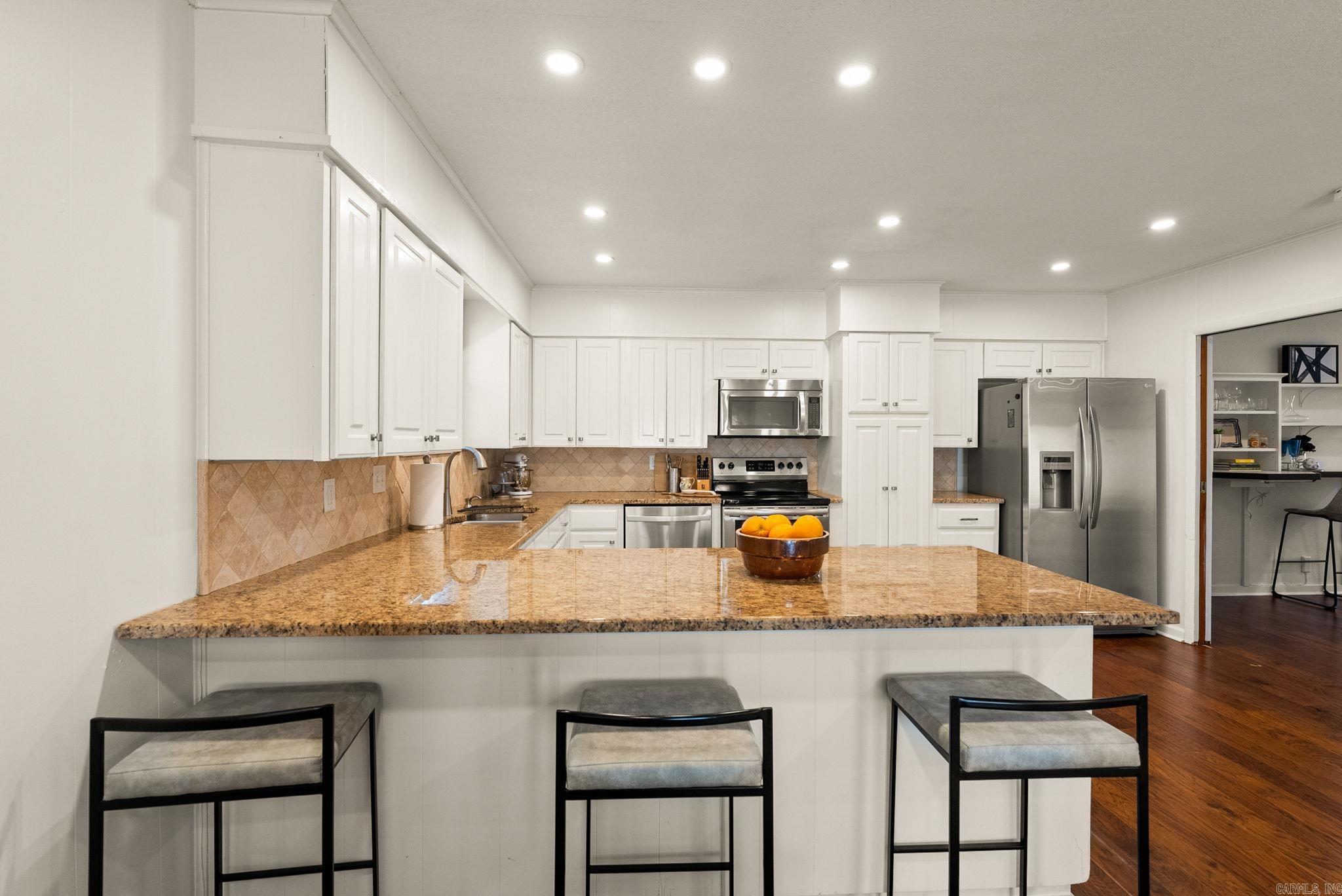 6619 Greenwood Road Property Photo 10