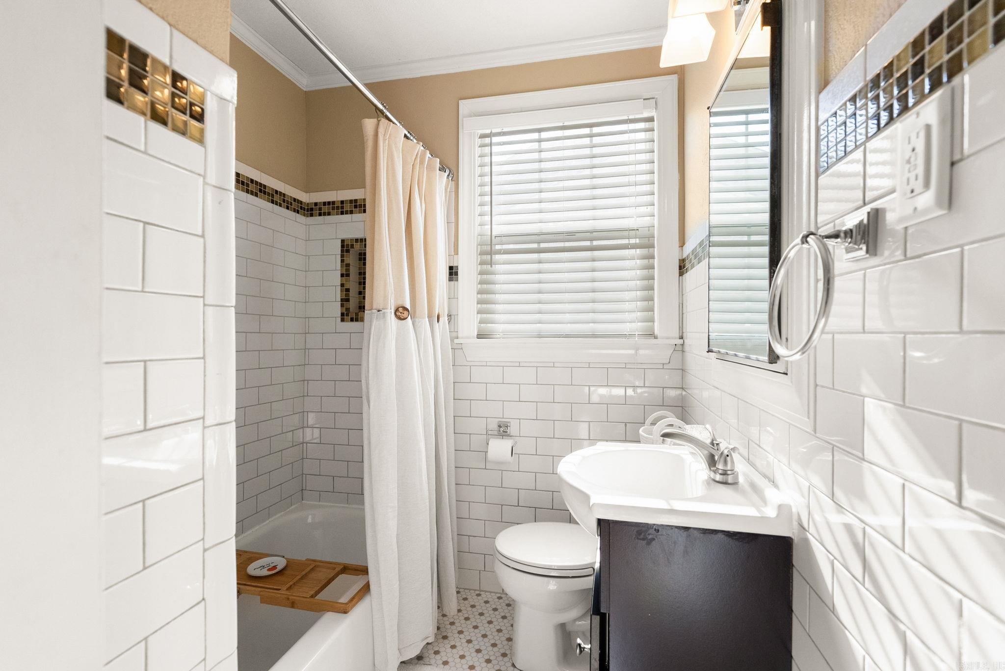 6619 Greenwood Road Property Photo 31