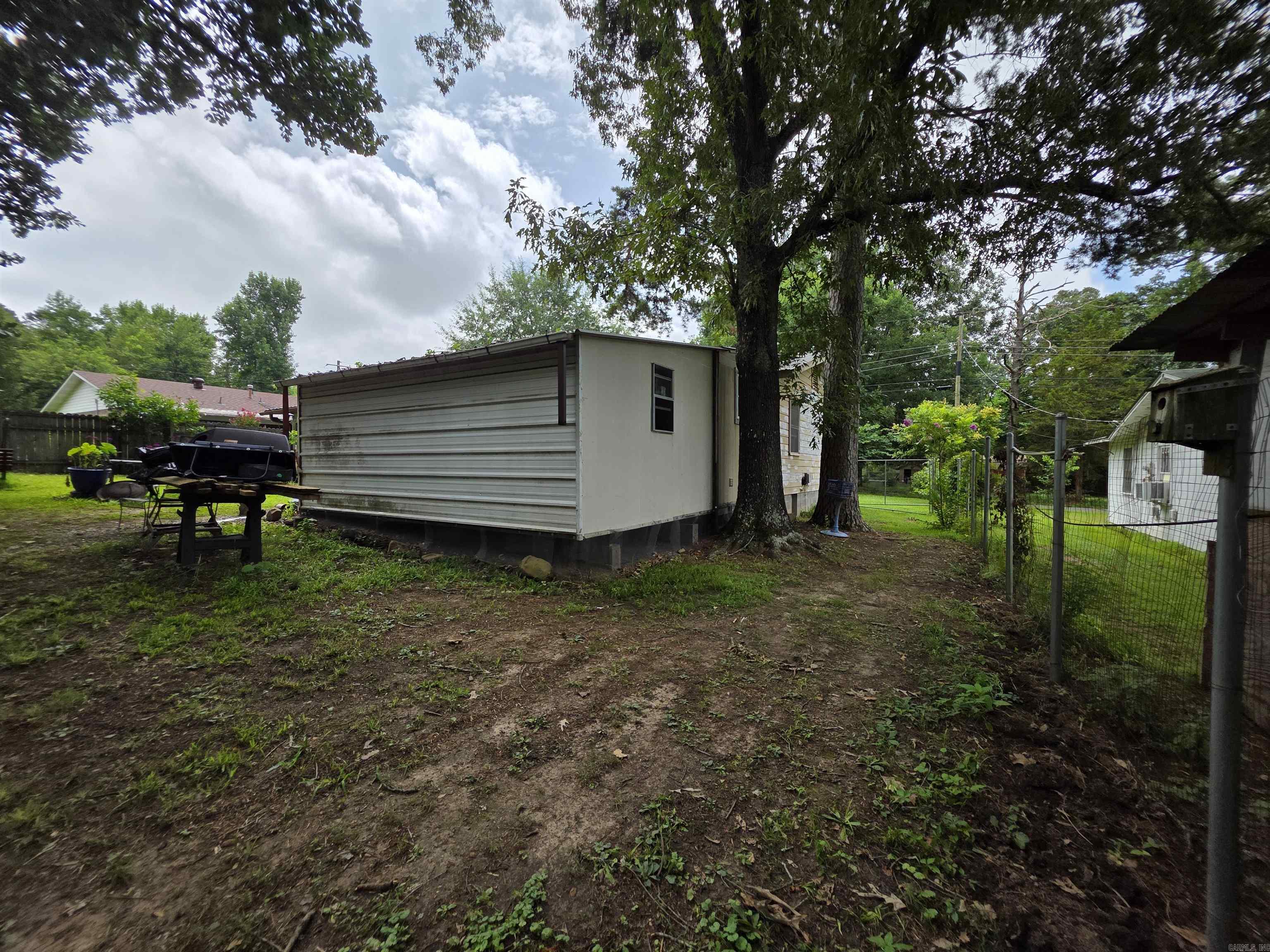 26029117 Property Photo 12