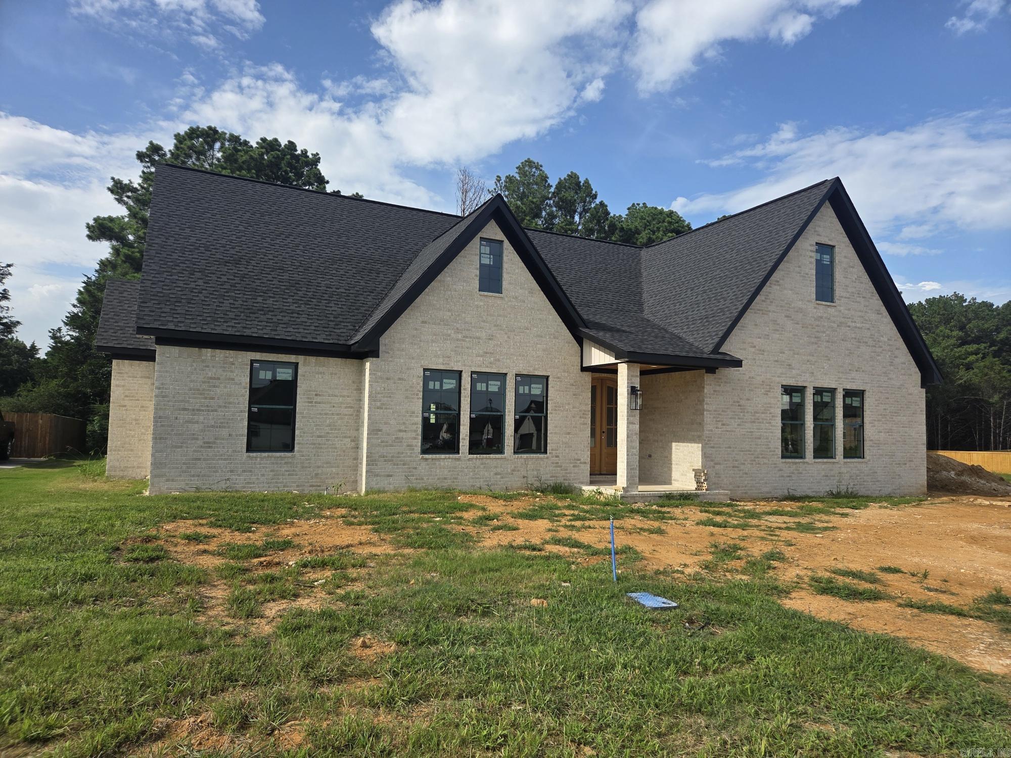 1800 Seattle Slew Property Photo 1