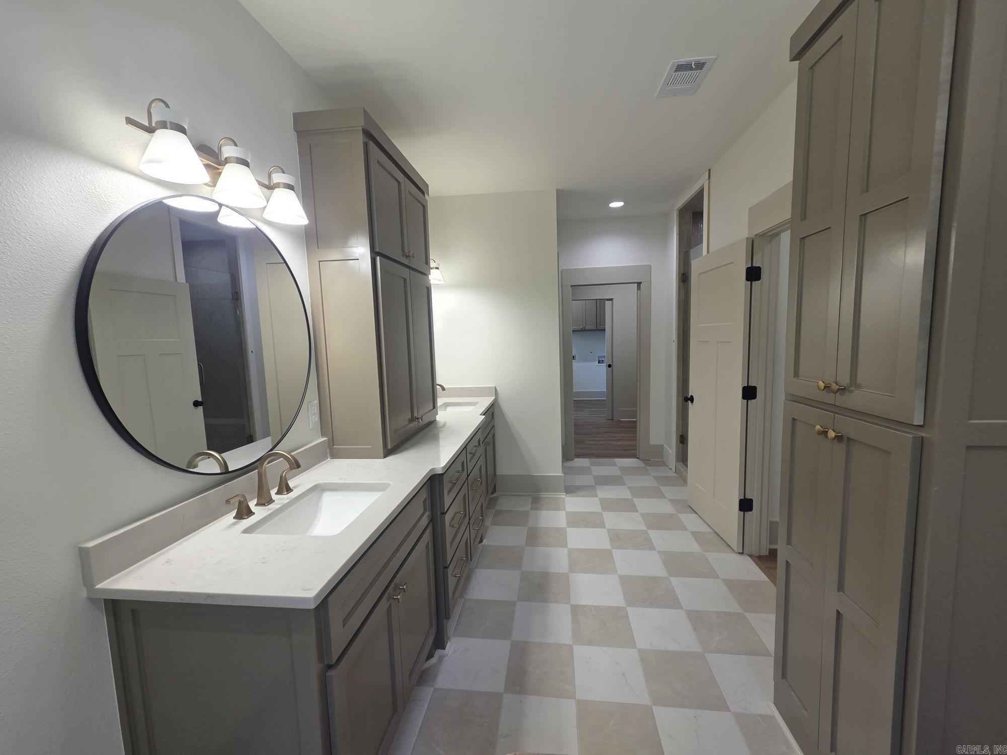 1800 Seattle Slew Property Photo 21