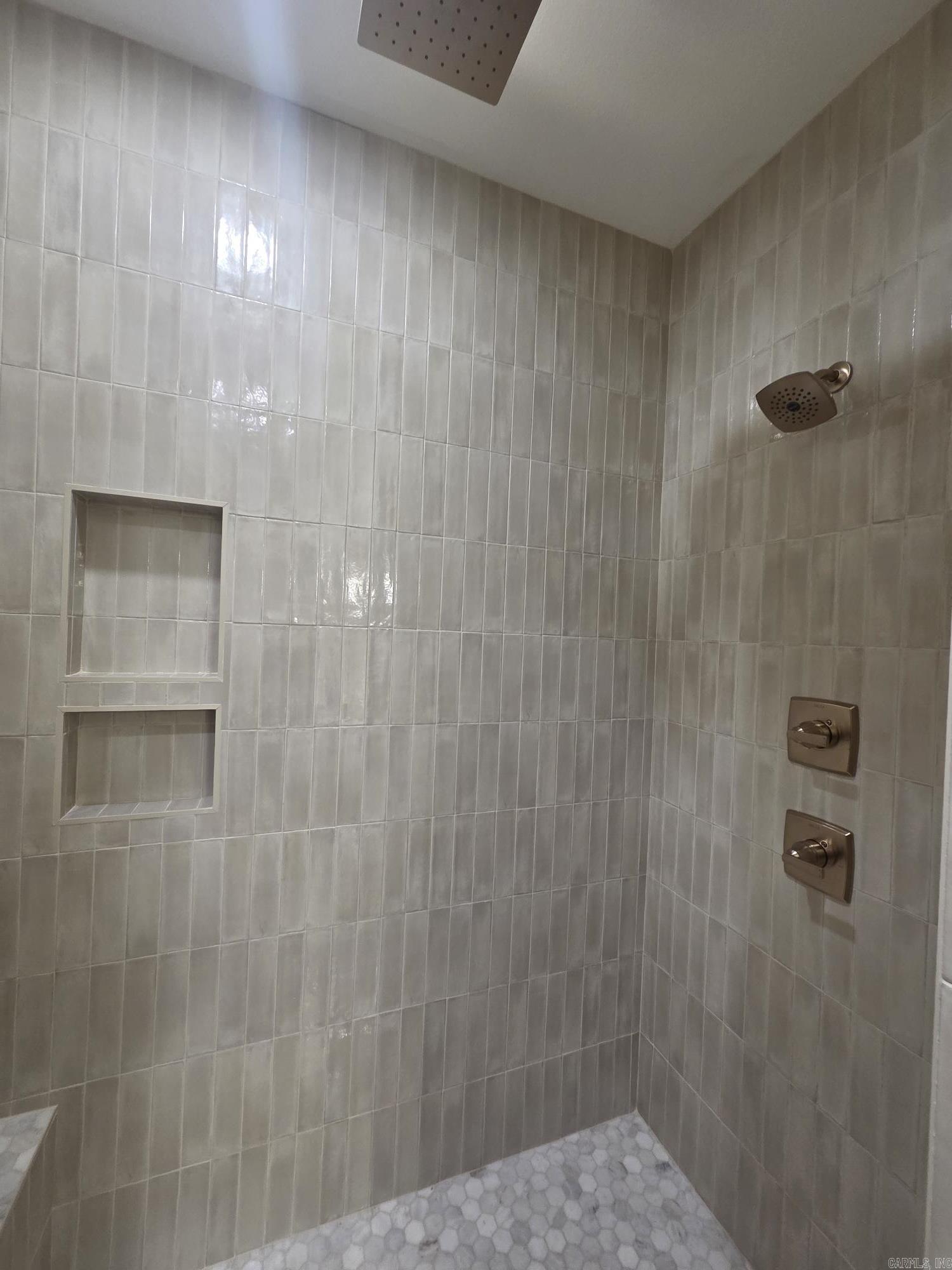 1800 Seattle Slew Property Photo 30