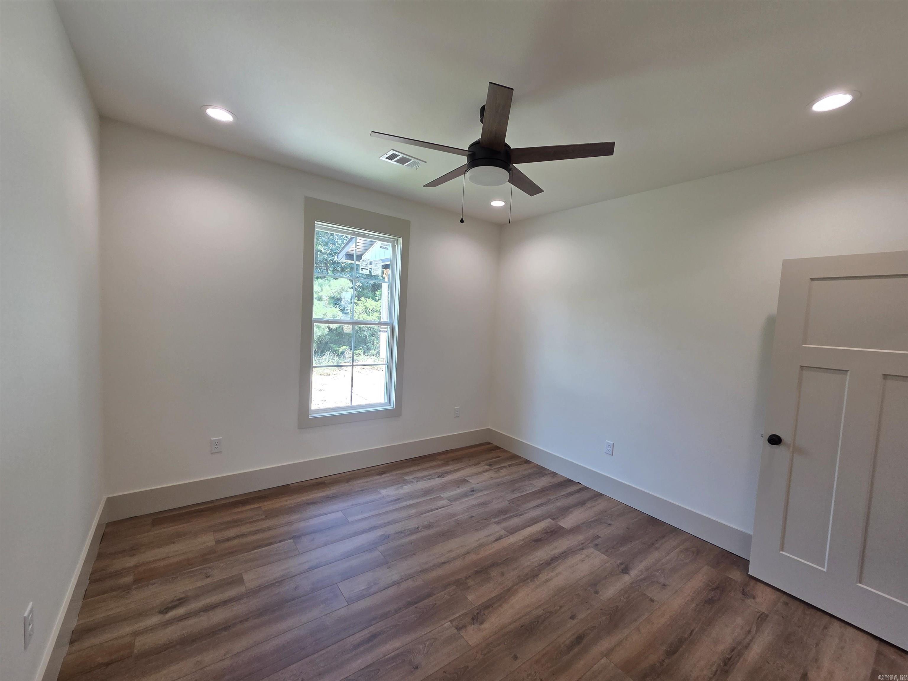 1800 Seattle Slew Property Photo 33