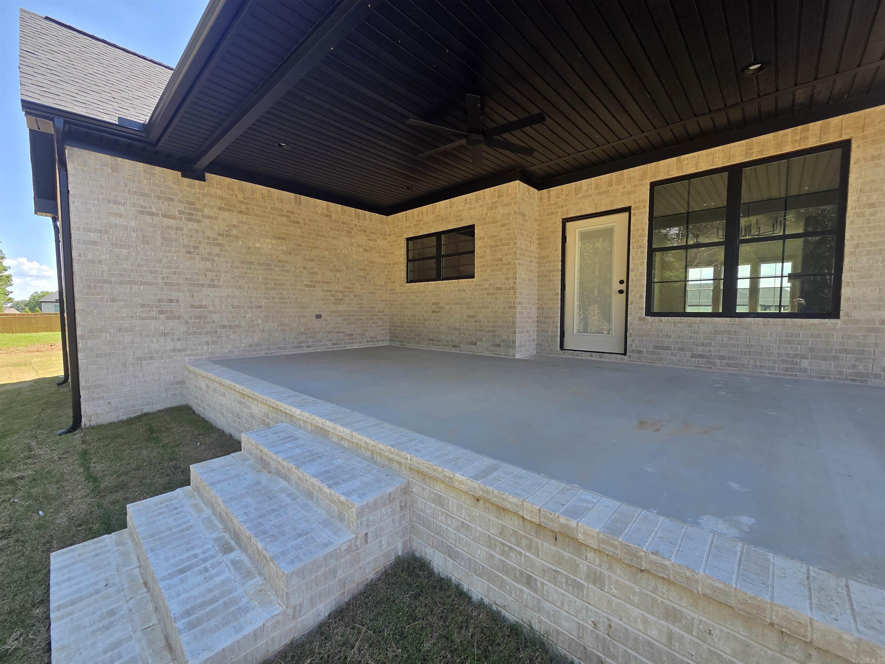 1800 Seattle Slew Property Photo 46