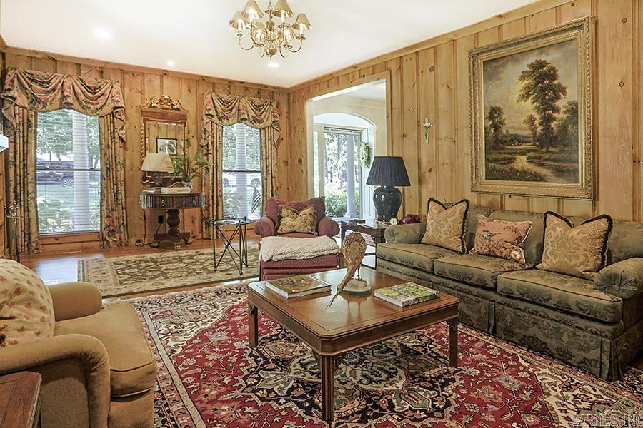 25 Avignon Court Property Photo 15