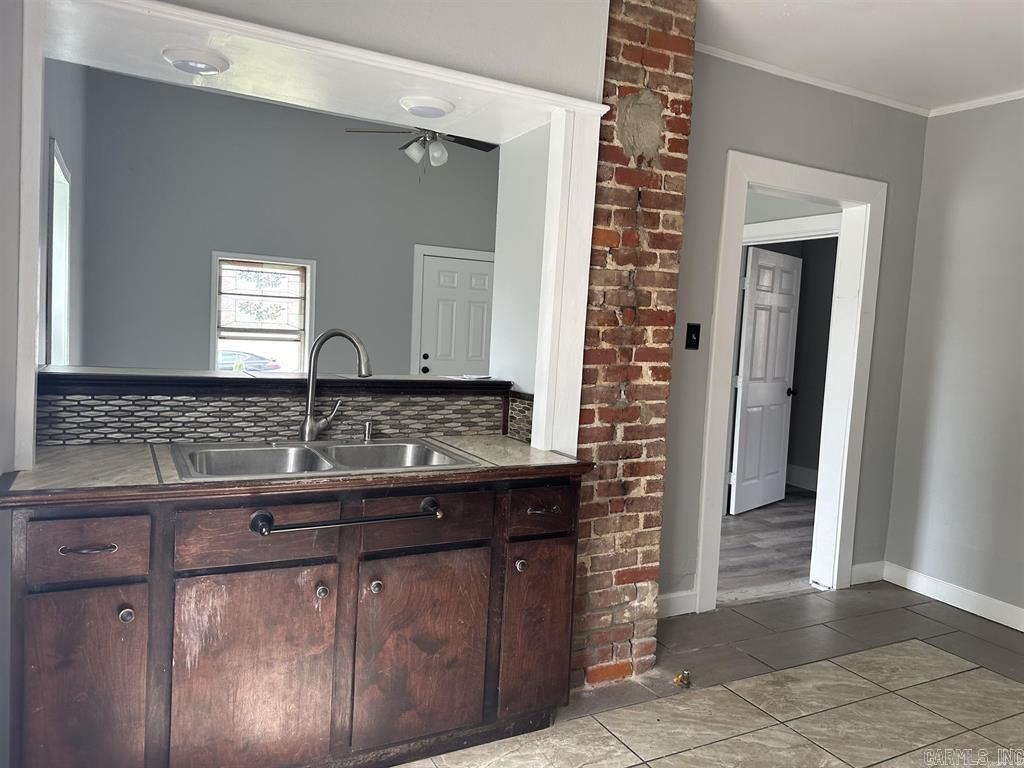 1621 S State Street Property Photo 4