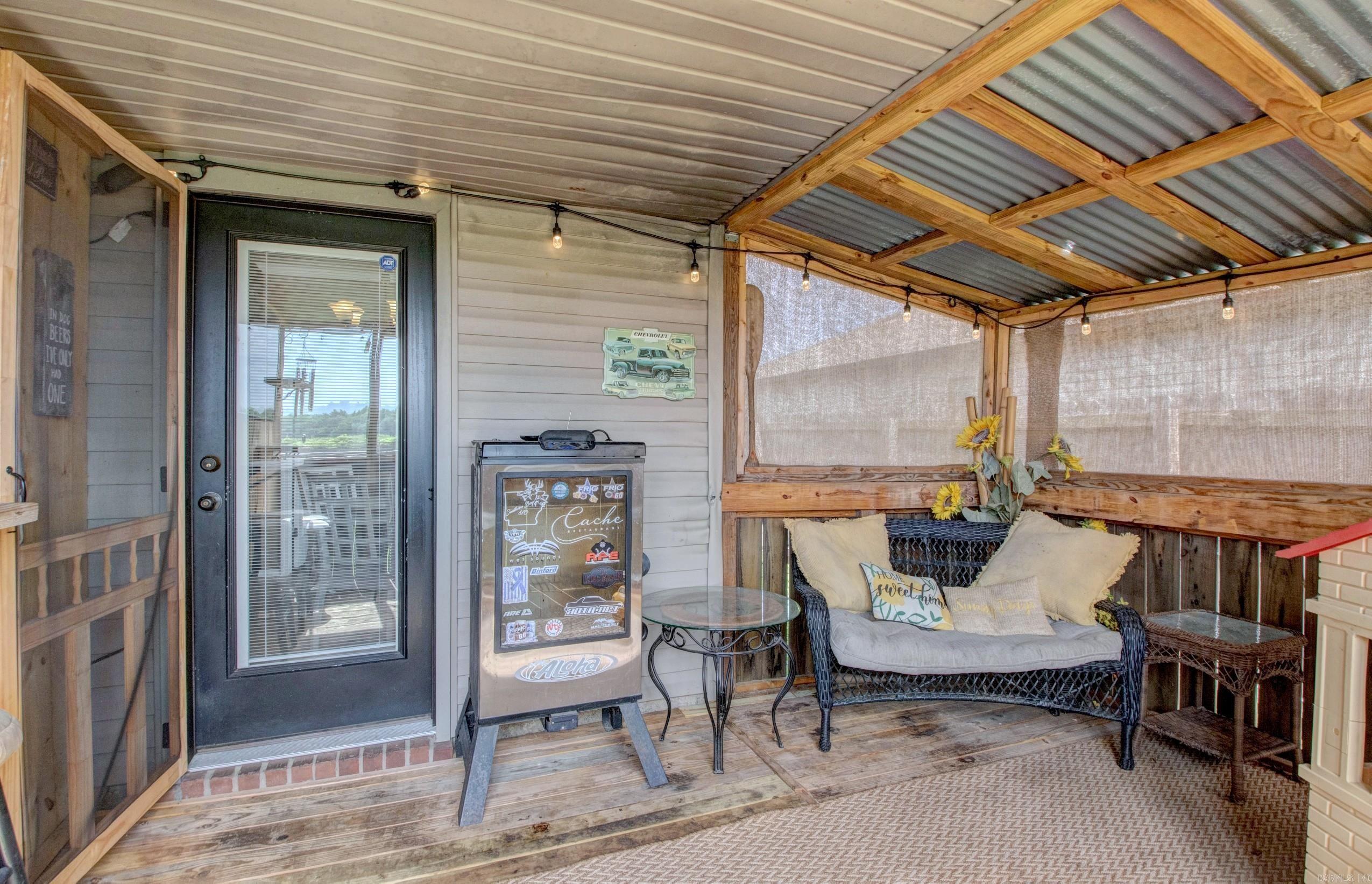 1900 Viburnum St. Property Photo 34