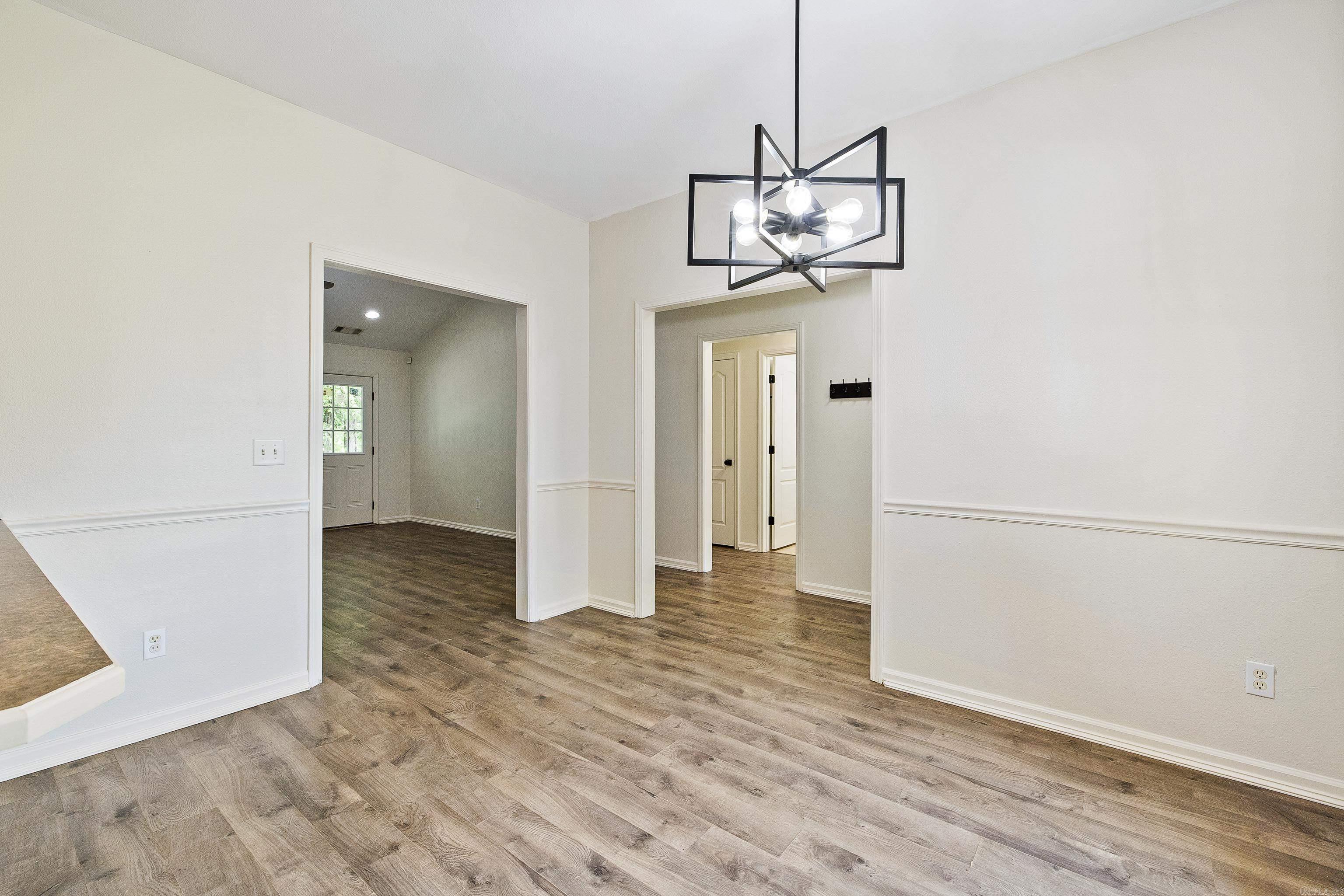 325 Madison Place Circle Property Photo 11