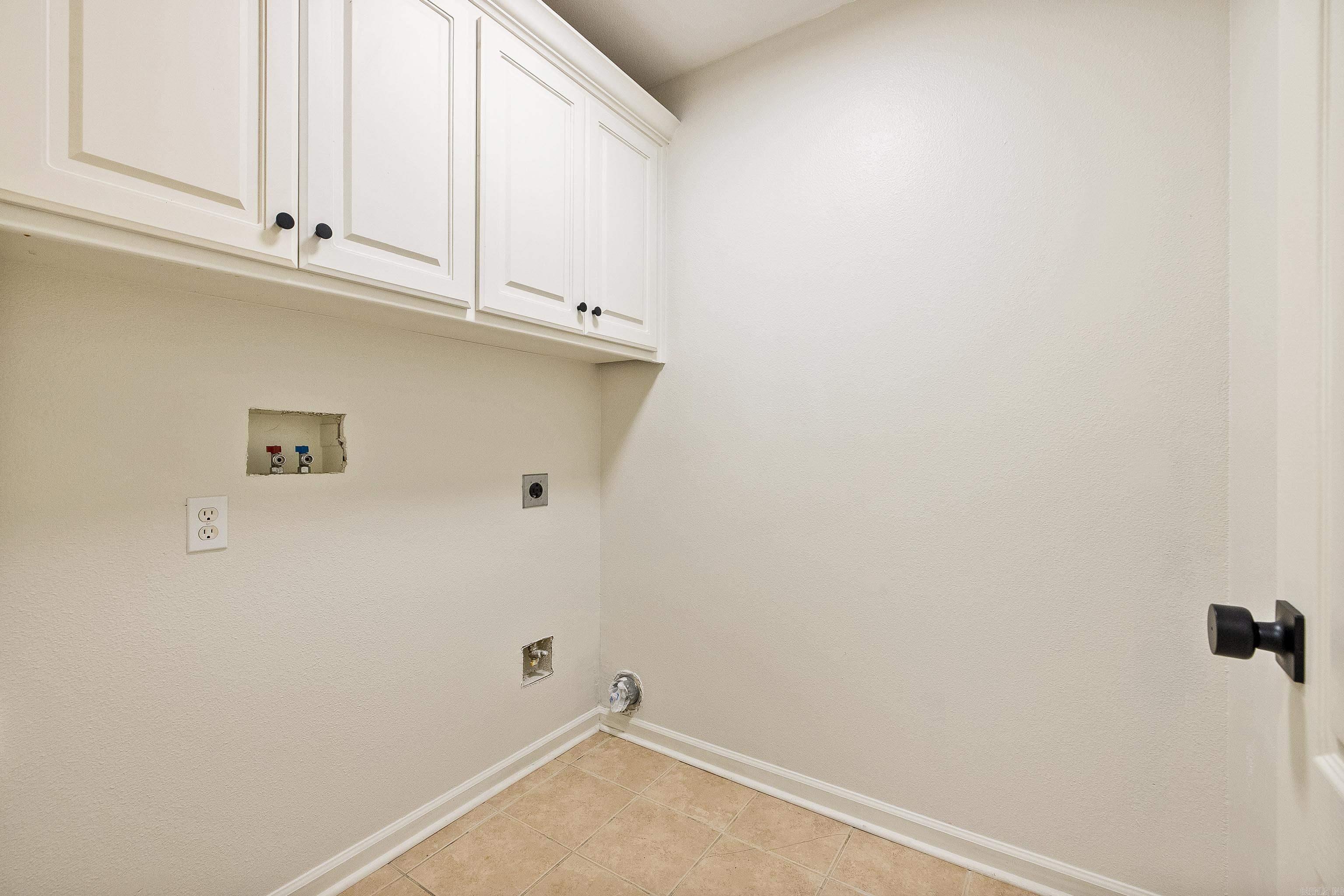 325 Madison Place Circle Property Photo 15