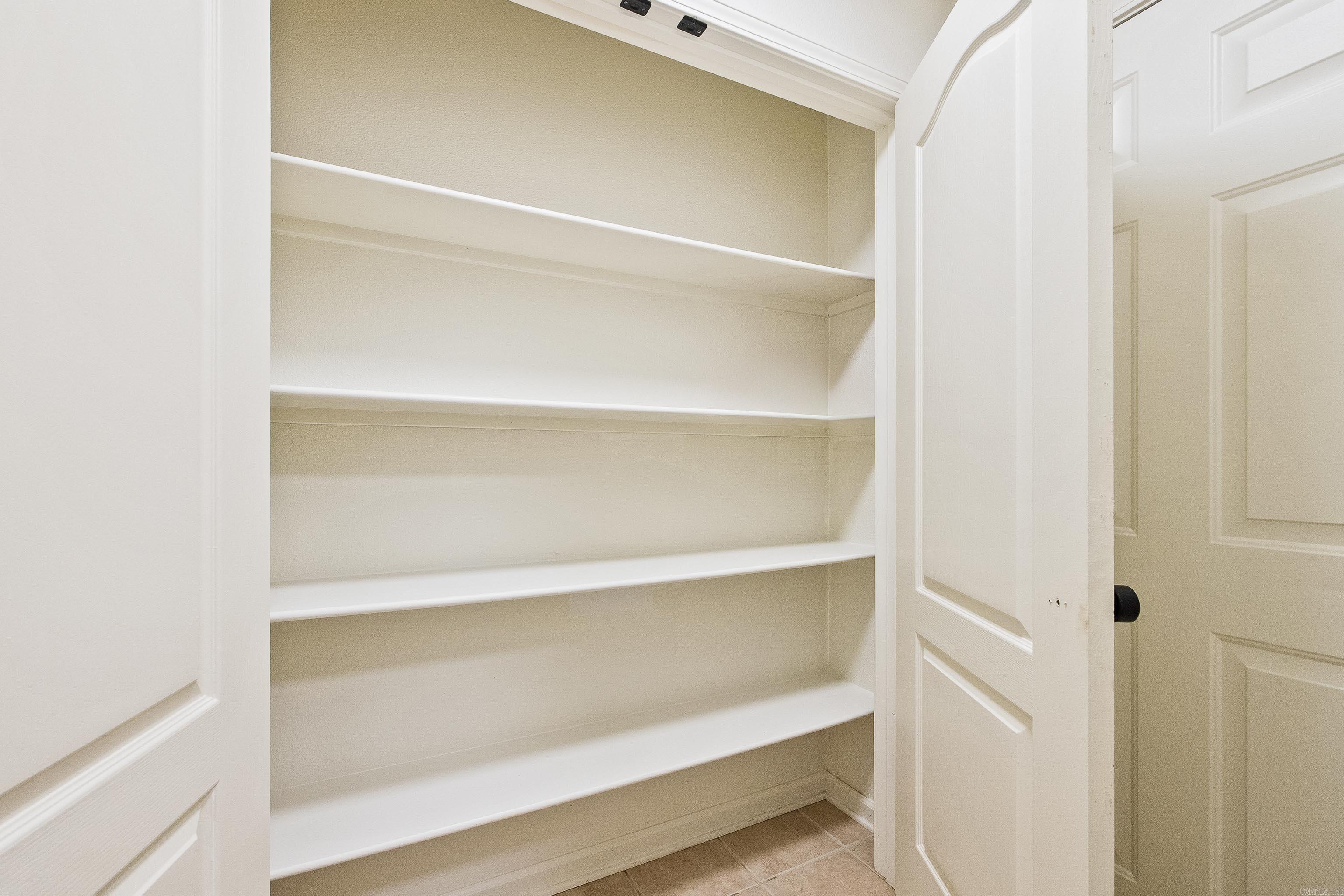 325 Madison Place Circle Property Photo 16