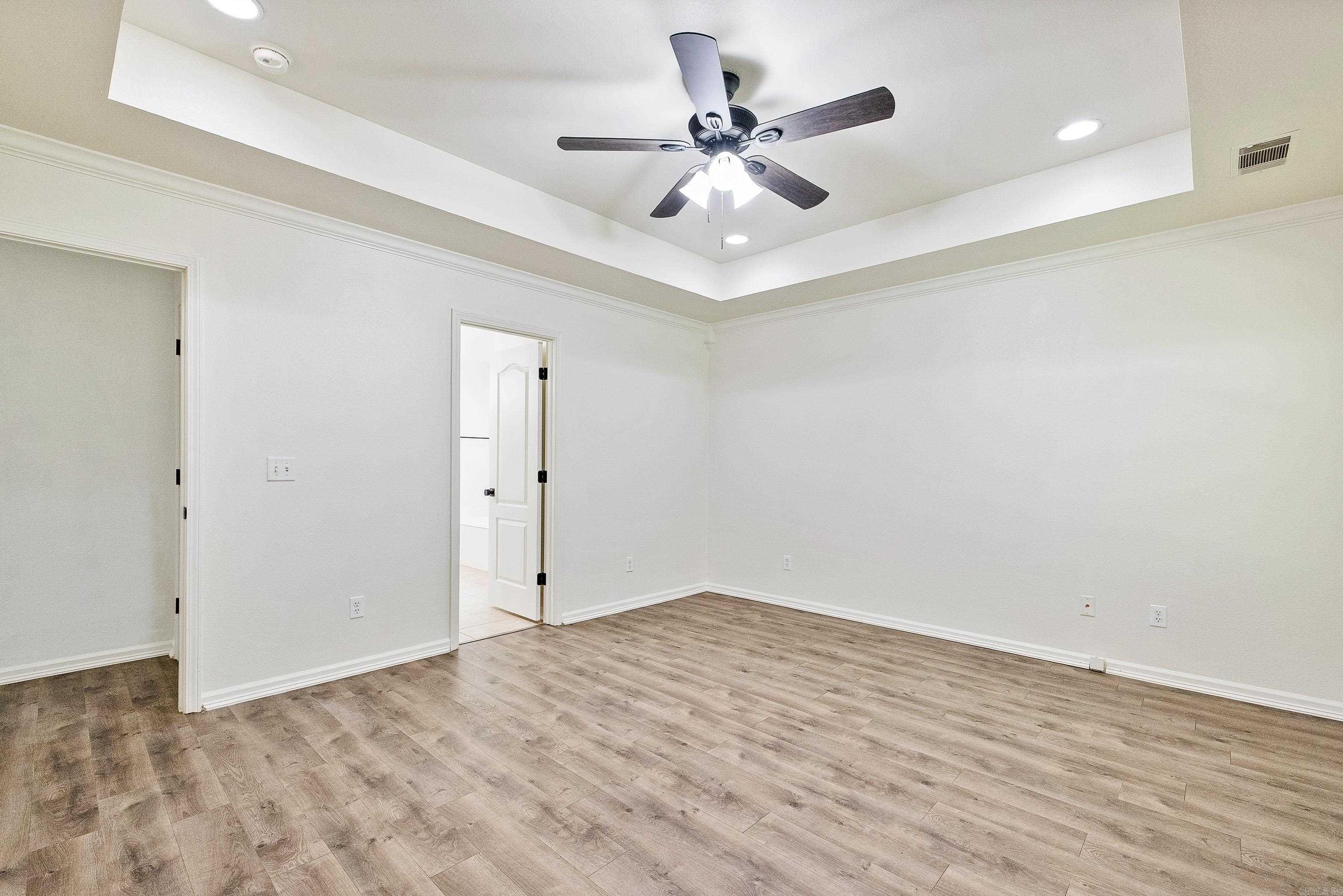 325 Madison Place Circle Property Photo 20