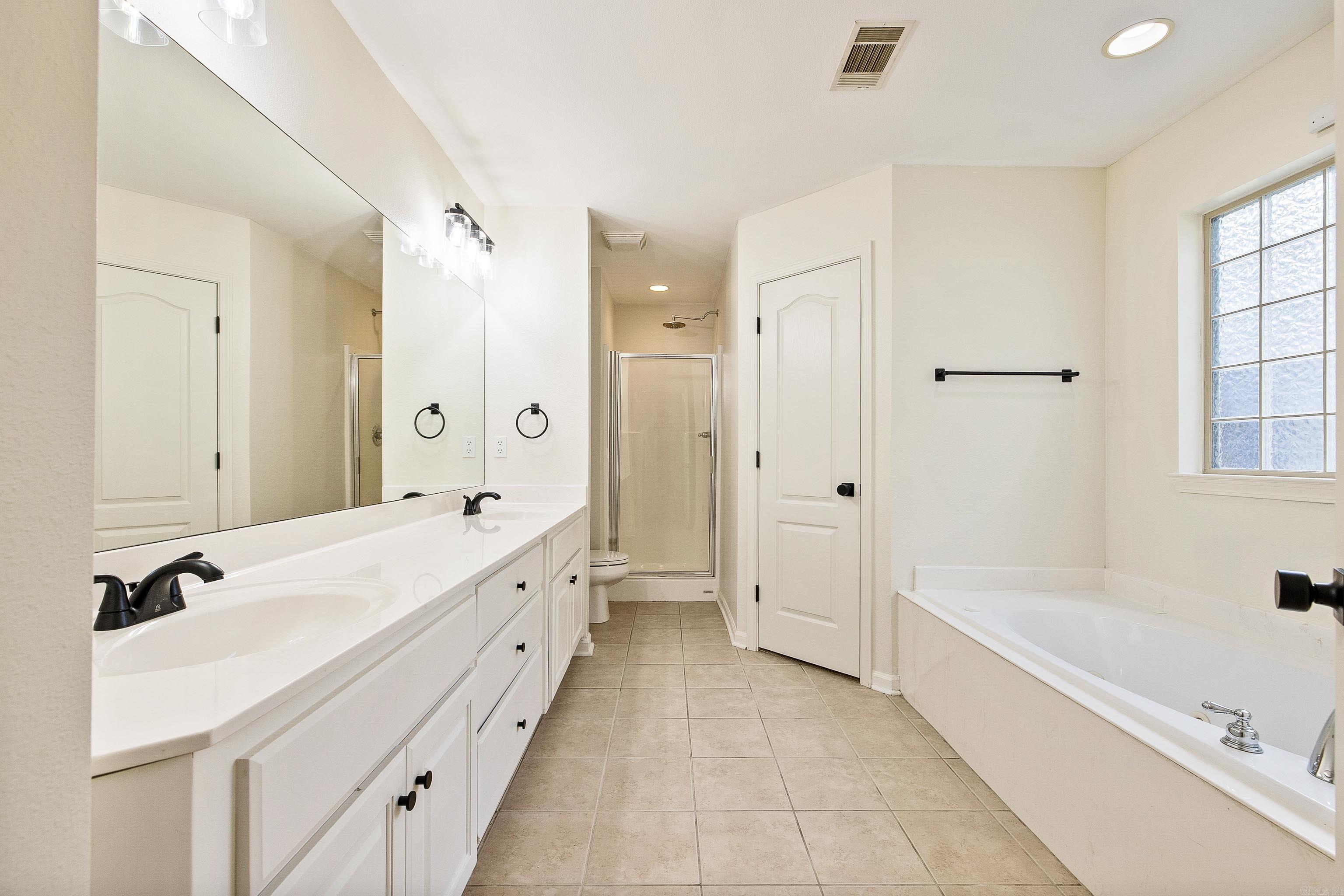 325 Madison Place Circle Property Photo 21