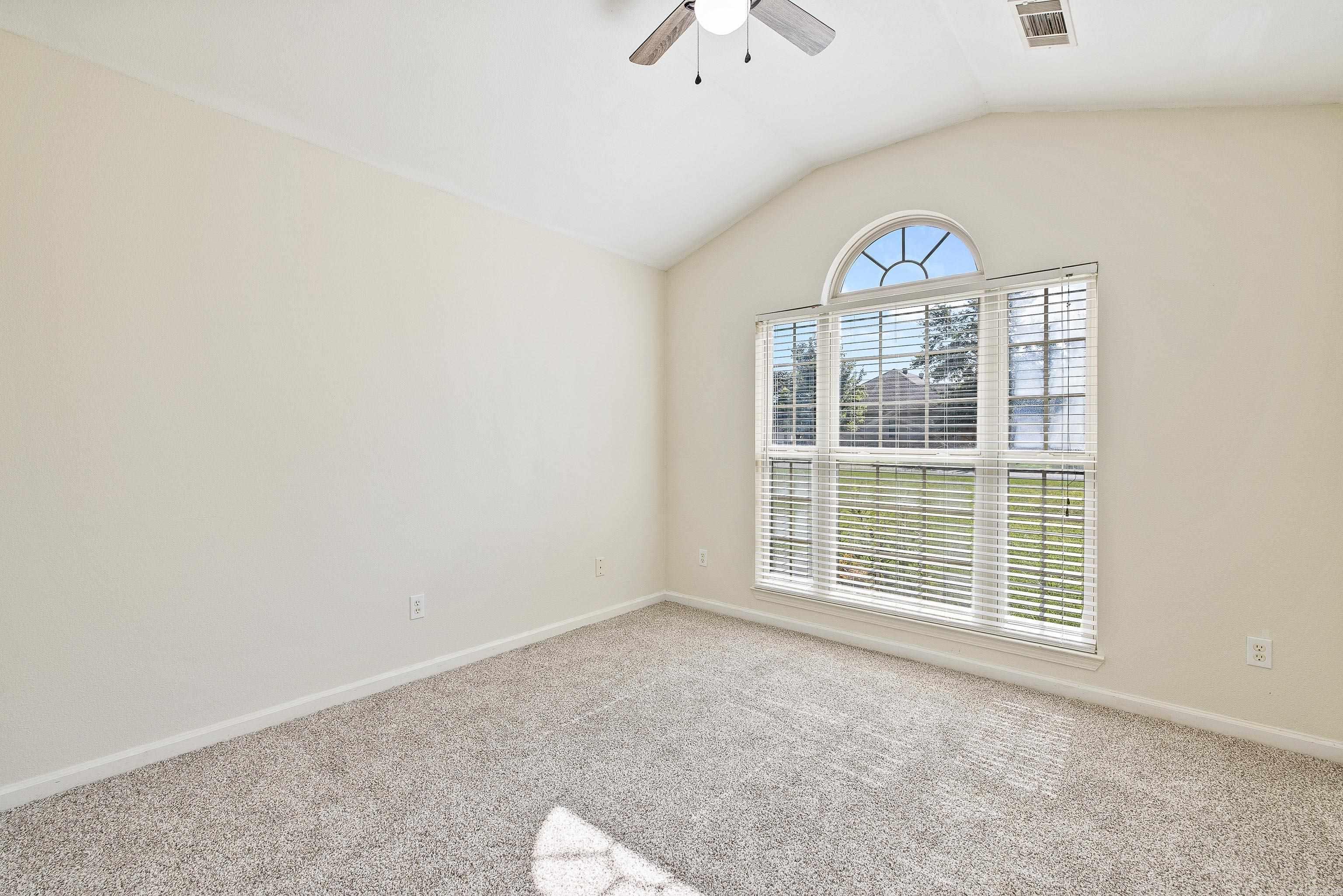 325 Madison Place Circle Property Photo 28