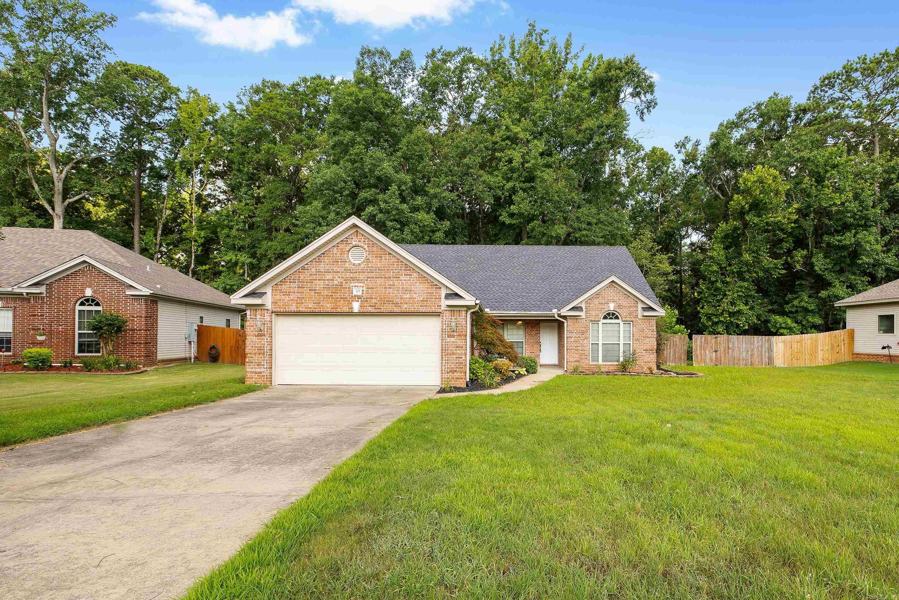325 Madison Place Circle Property Photo 37