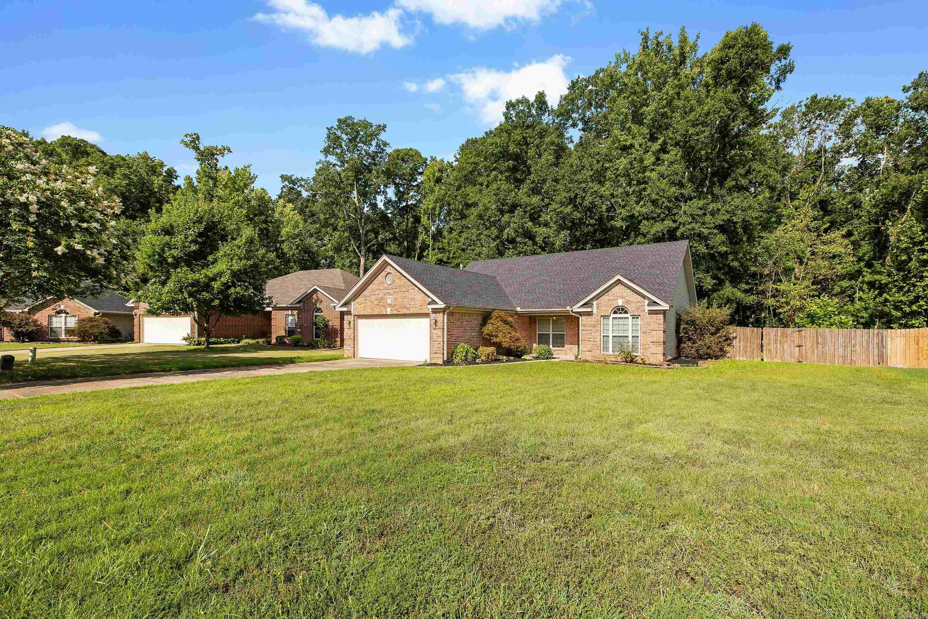 325 Madison Place Circle Property Photo 38