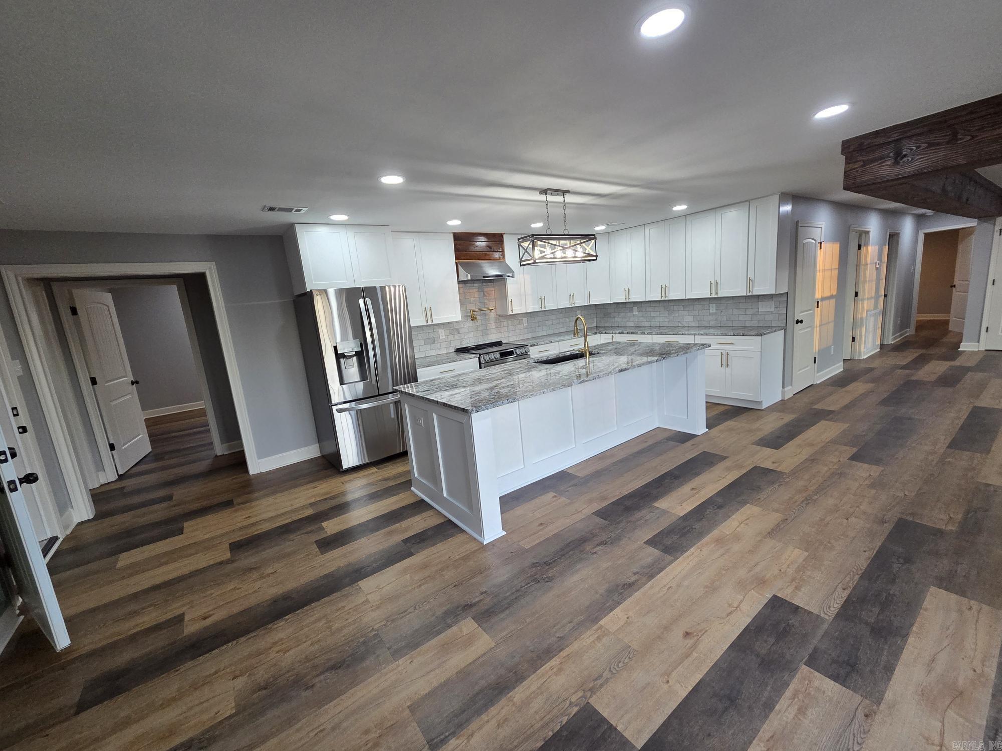149 Meadowbrook Property Photo 7