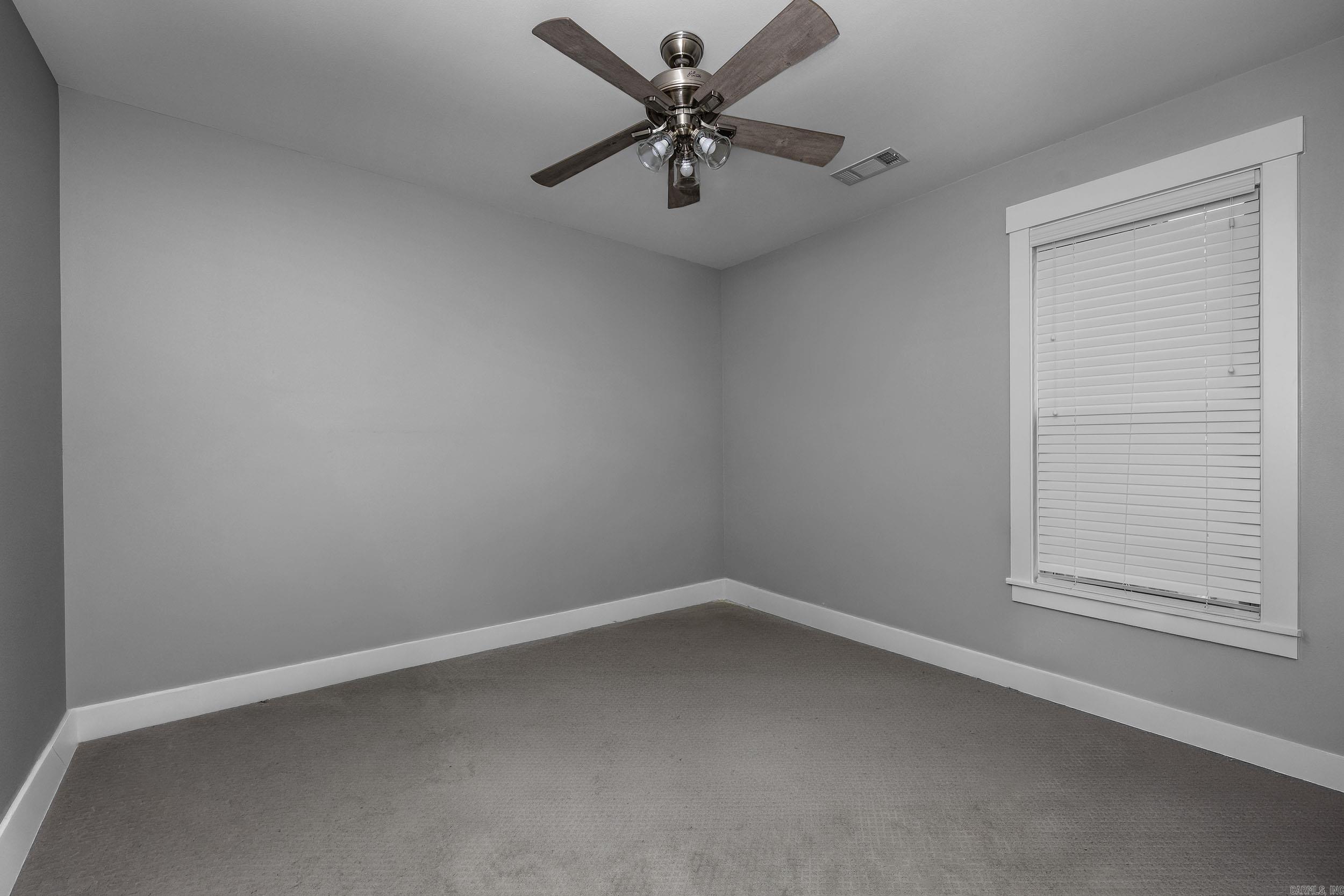 36 Planters Row Property Photo 28