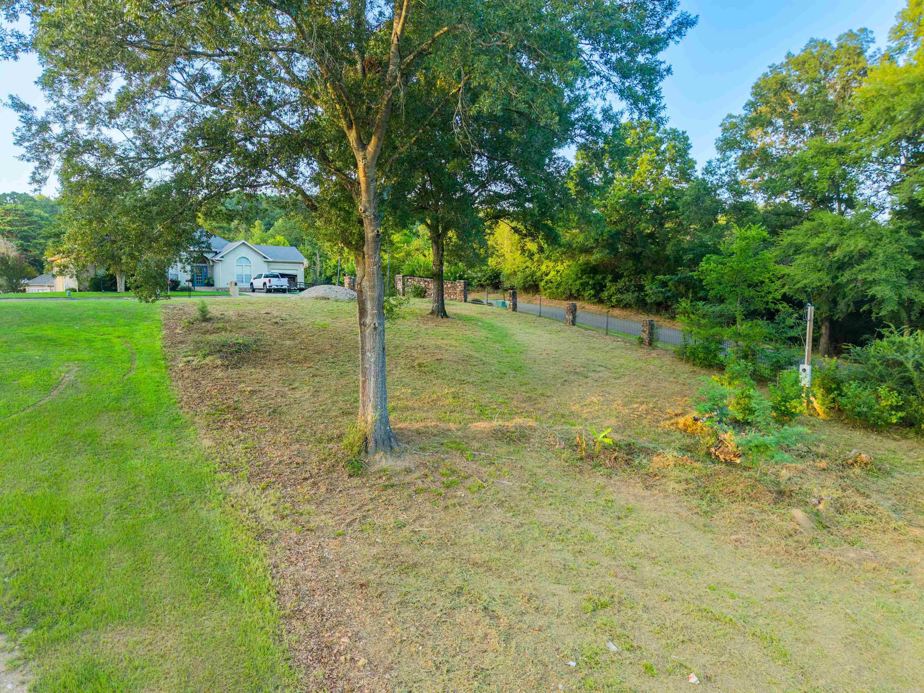 Xx Four Oaks Lane Property Photo 12