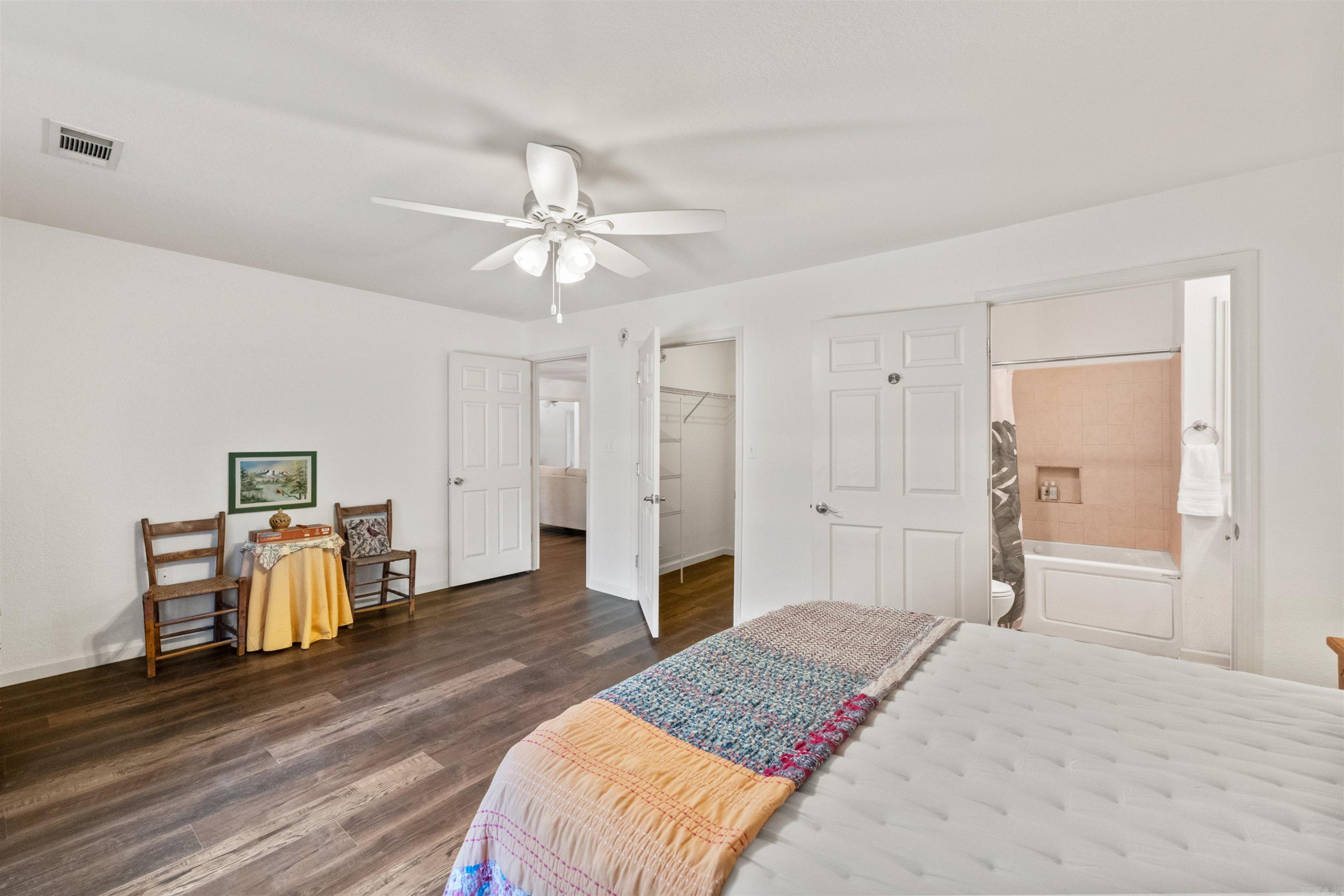8416 Yellow Oak Property Photo 20