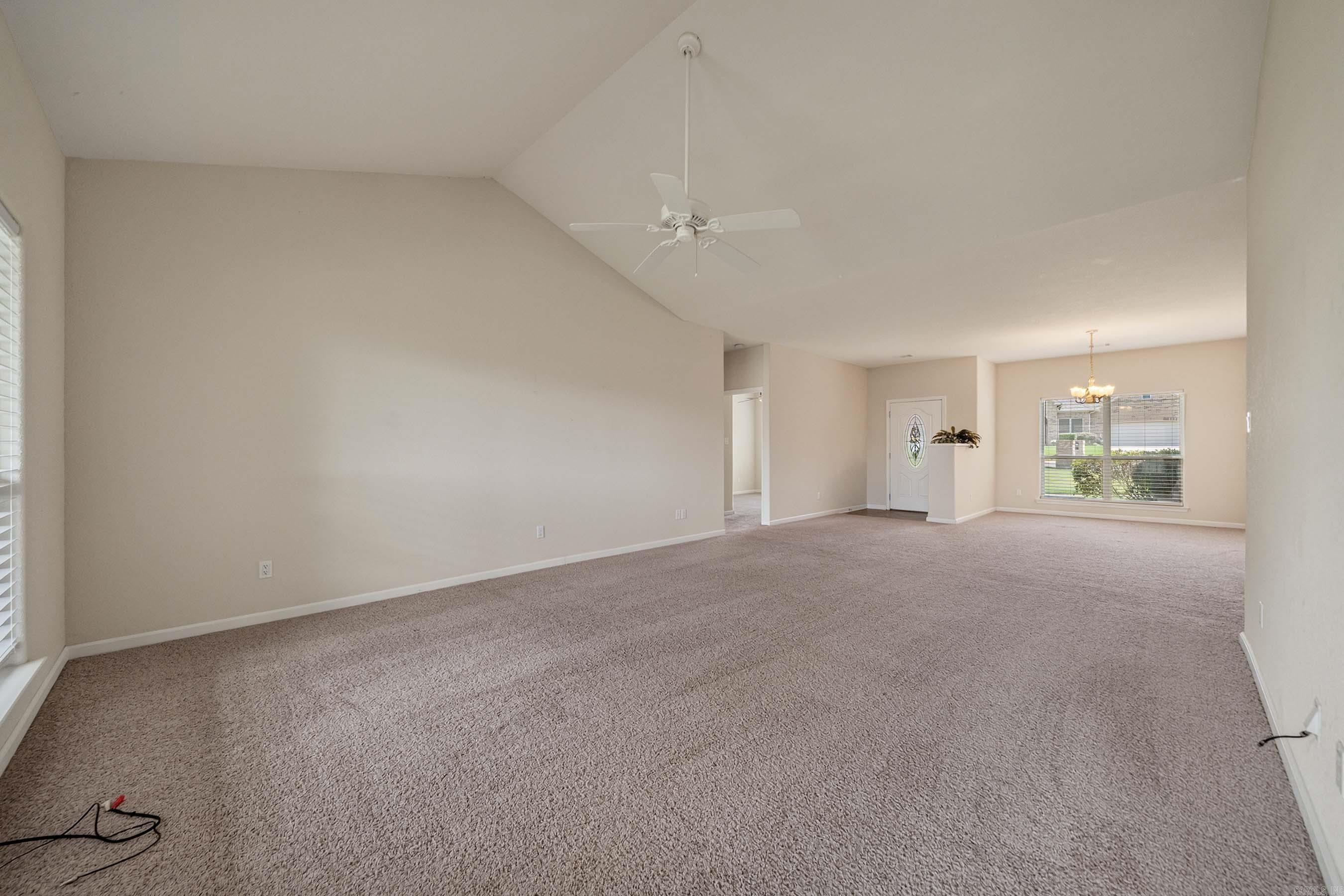 220 Forest Lakes Boulevard Property Photo 6