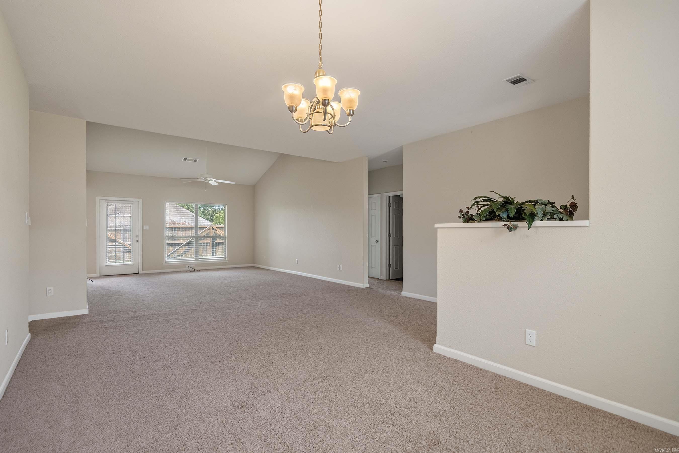 220 Forest Lakes Boulevard Property Photo 13