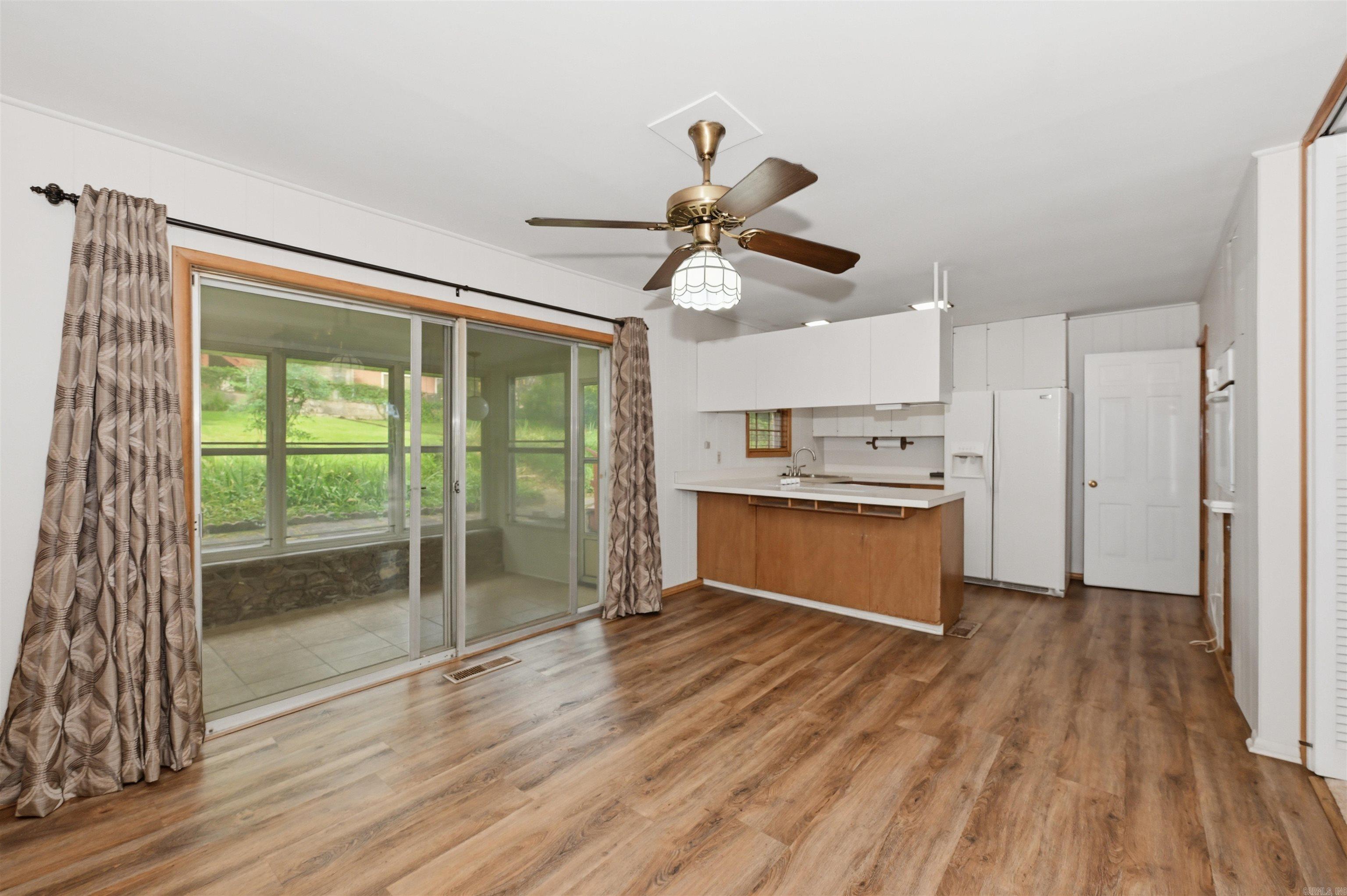 2107 Biscayne Drive Property Photo 11