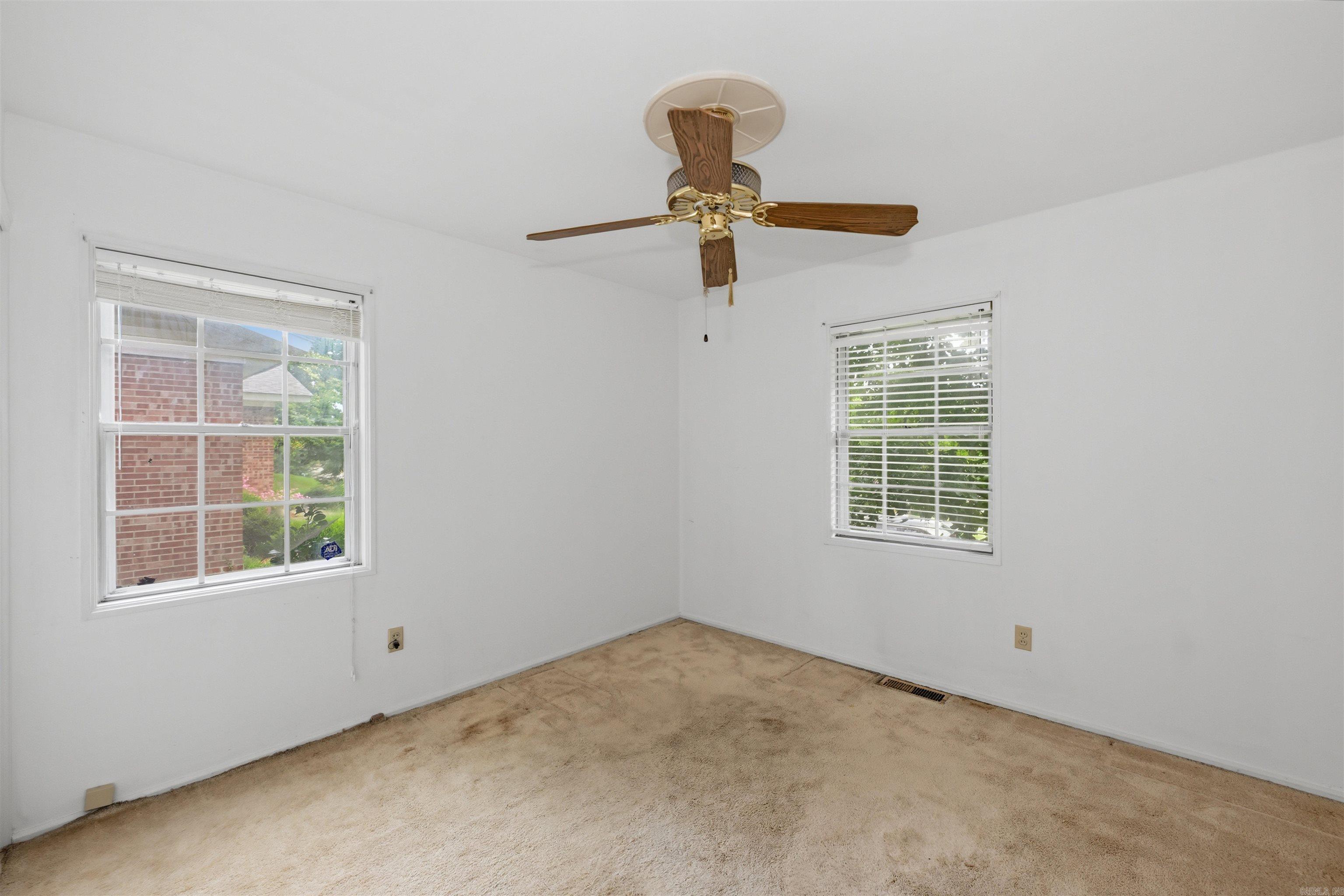 2107 Biscayne Drive Property Photo 16