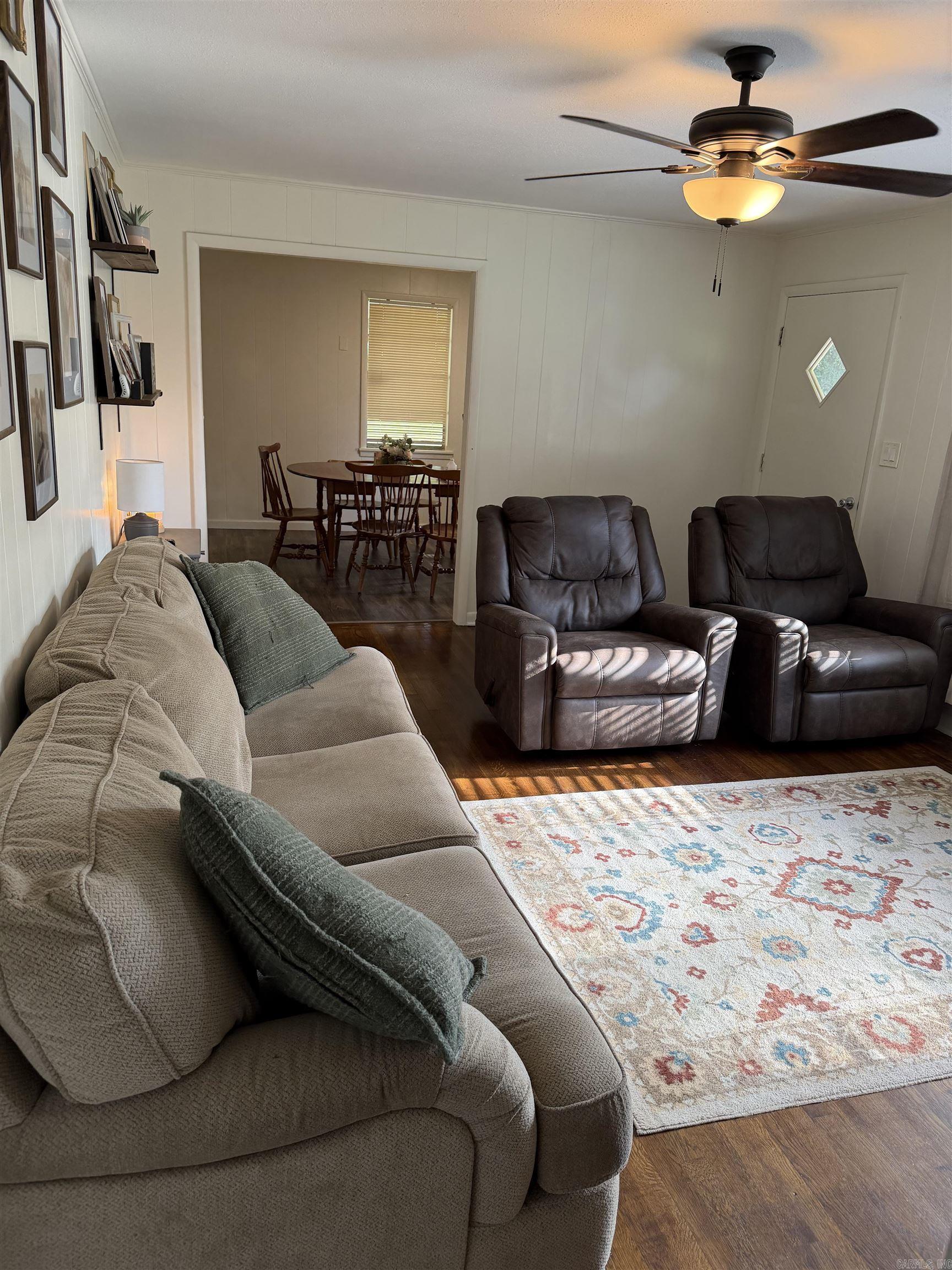 8322 S Main Street Property Photo 5